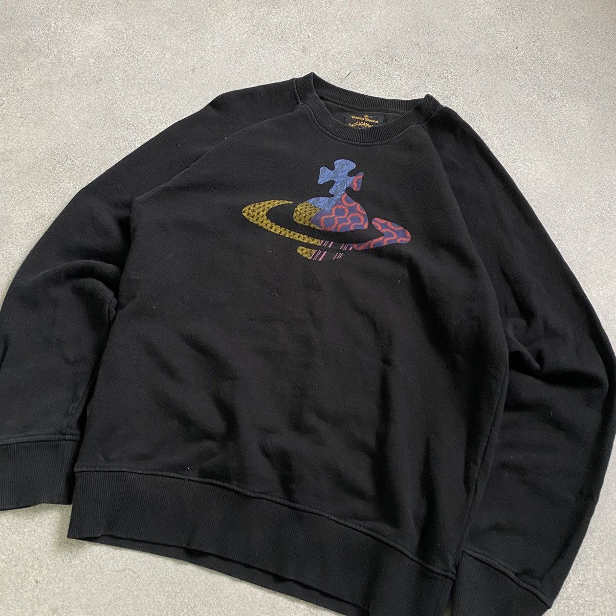 Vivienne Westwood Vivienne Westwood Sweatshirt Size M Big Logo Luxury Size US M / EU 48-50 / 2 - 2 Thumbnail