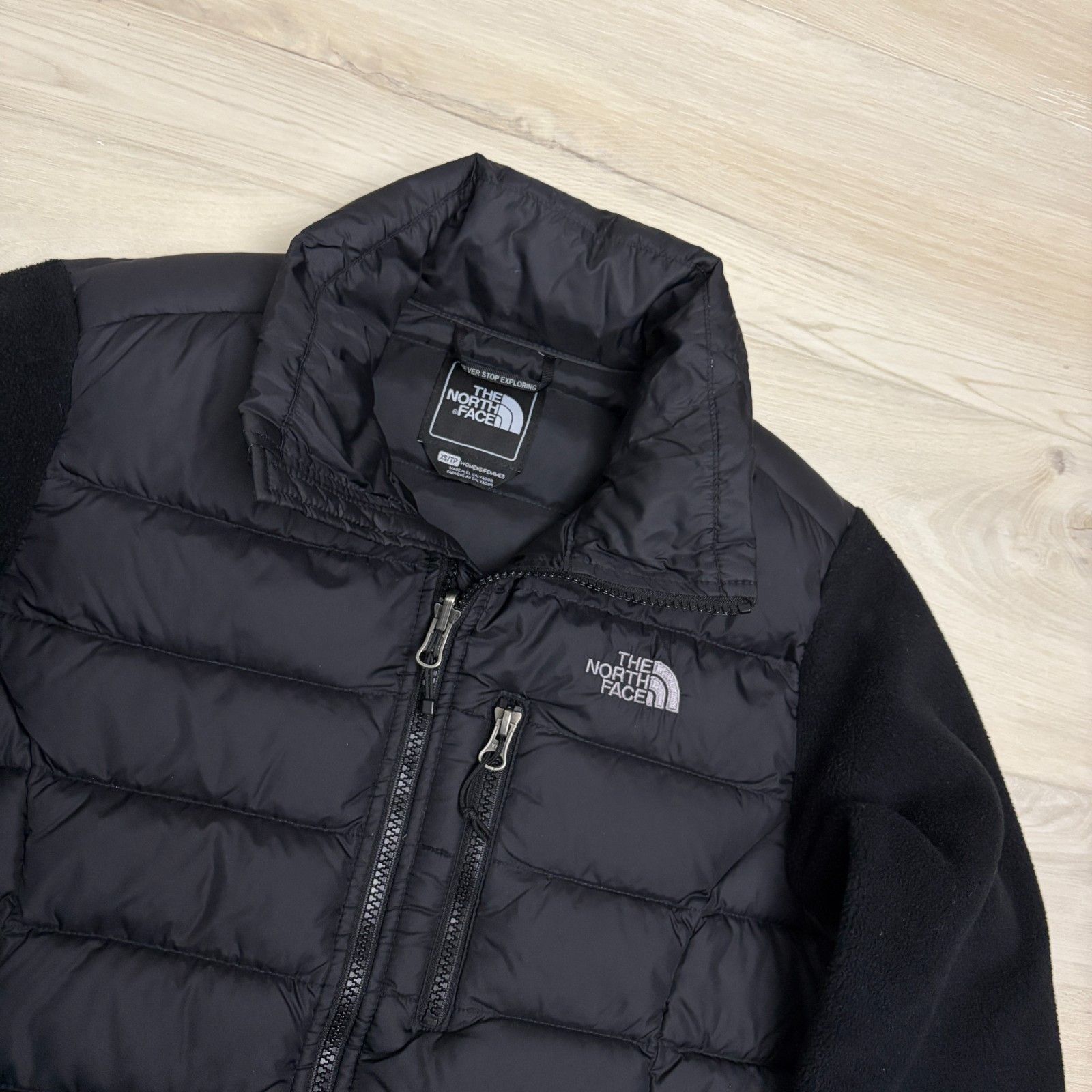 The North Face THE NORTH FACE 550 Down Fleece Puffer Jacket Womens XS Size XS / US 0-2 / IT 36-38 - 3 Thumbnail