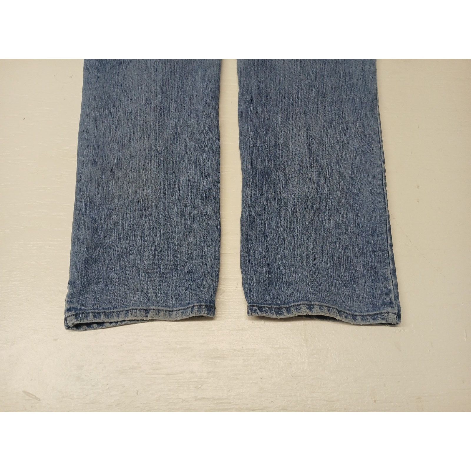 Gloria Vanderbilt Gloria Vanderbilt (12) Straight Relaxed fit Light Blue Jeans Size 34" / US 12 / IT 48 - 11 Thumbnail
