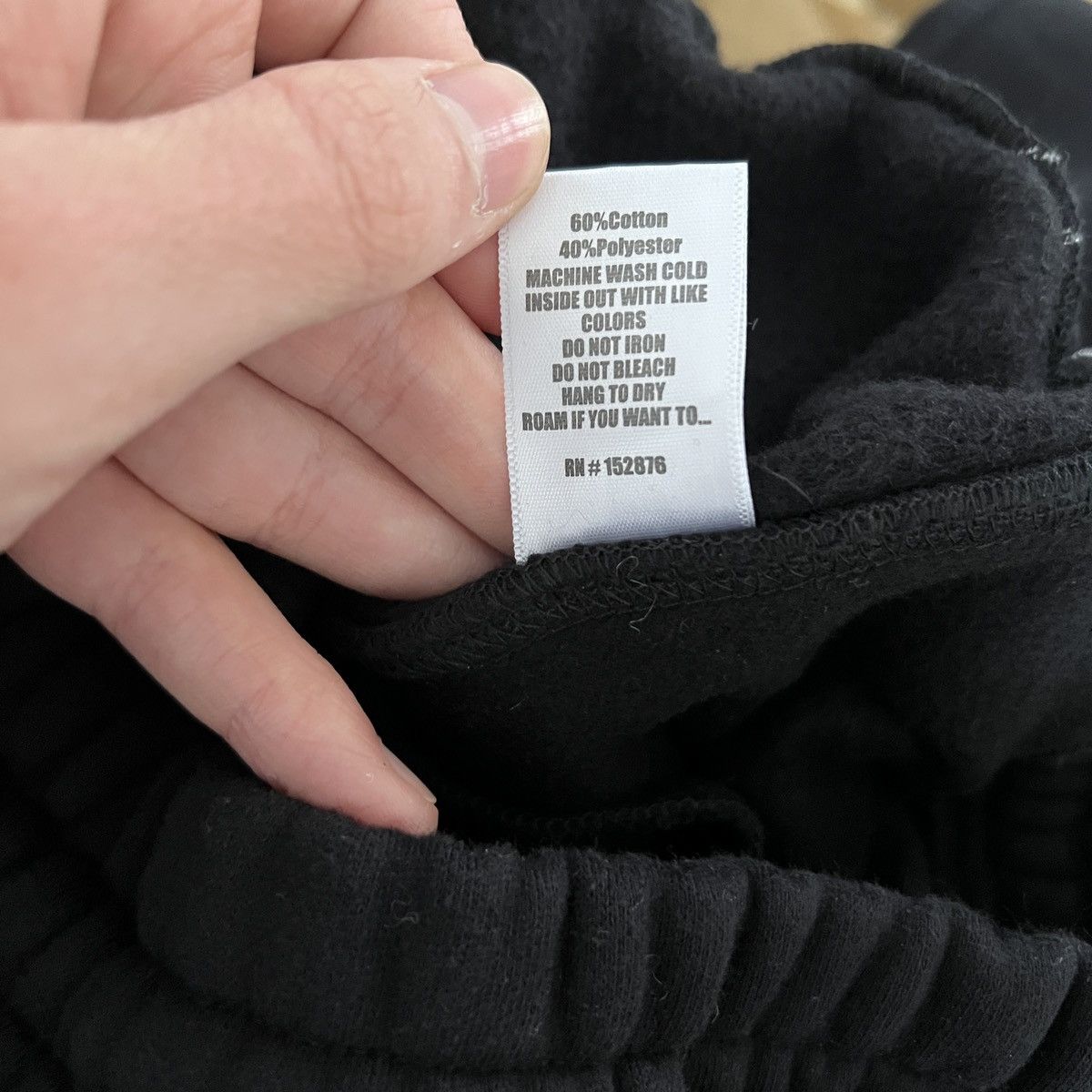 Designer × Pleasures Pleasures Sweatpants Size US 31 - 10 Thumbnail