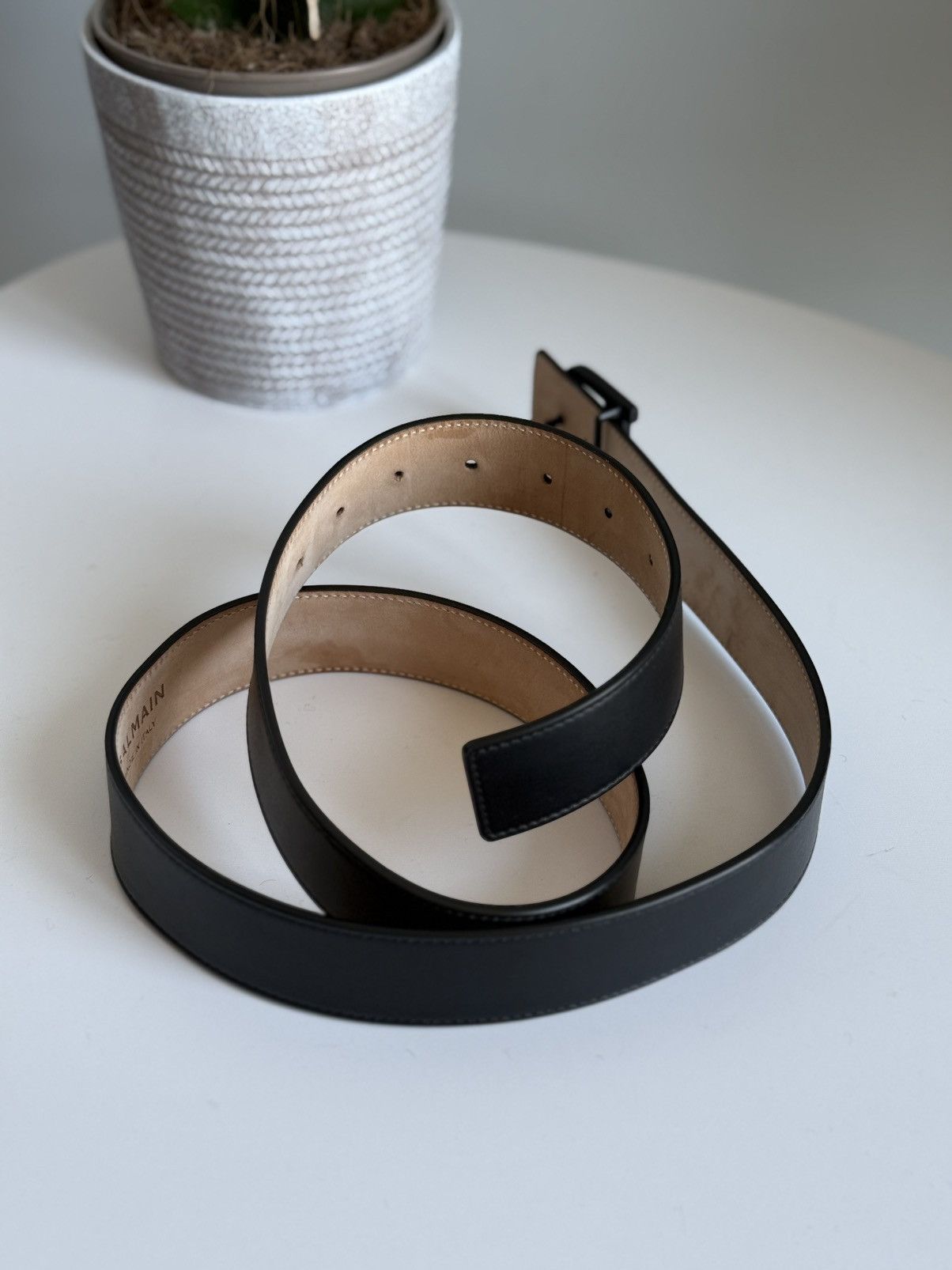 Balmain BALMAIN “B” Logo Belts in Black o1g2r1mq0424 Size: 110 Size ONE SIZE - 11 Thumbnail