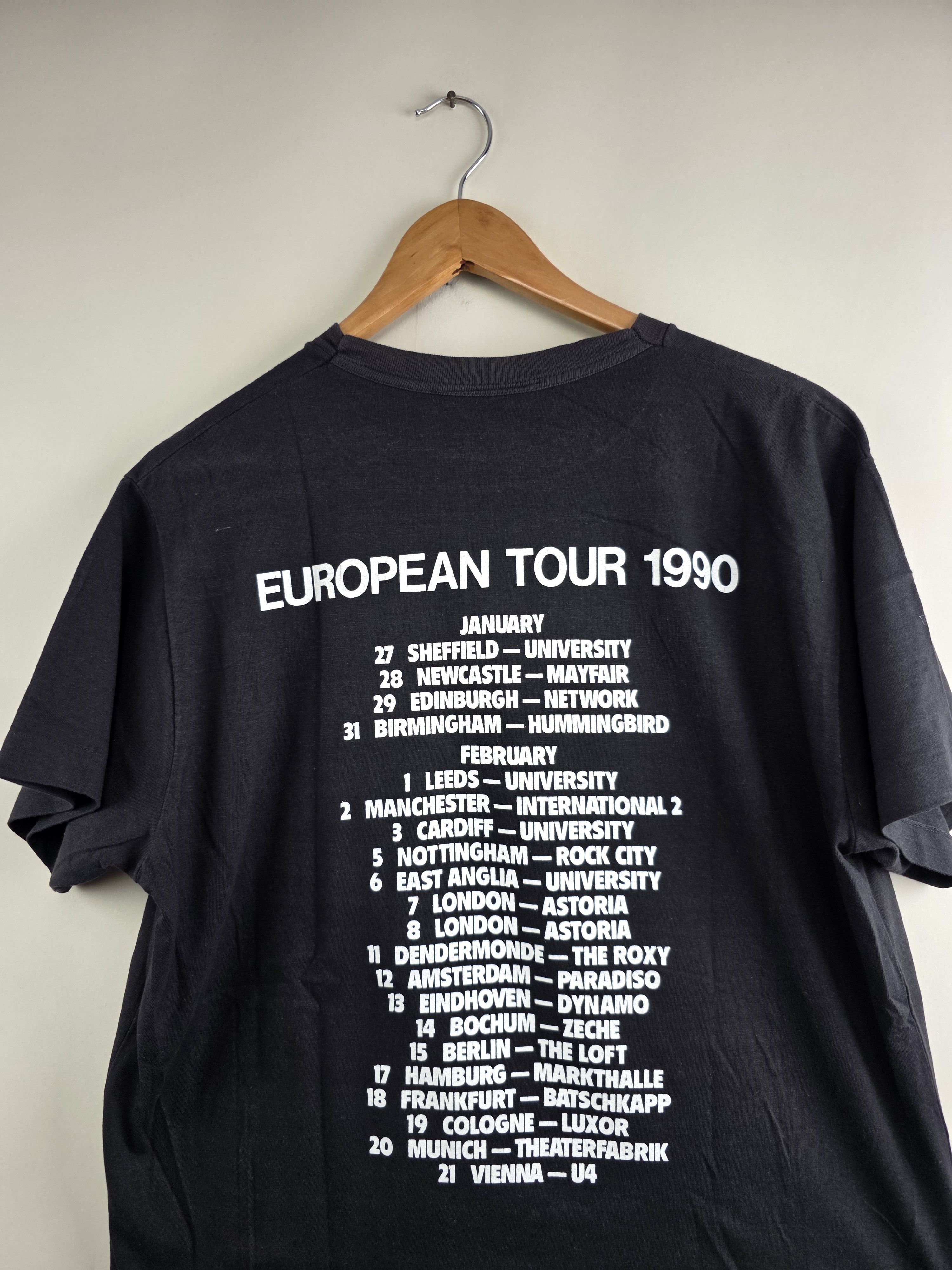 Band Tees 1990 Faith no more European Tour 90s T shirt L 21.5" 30" Size US L / EU 52-54 / 3 - 8 Thumbnail