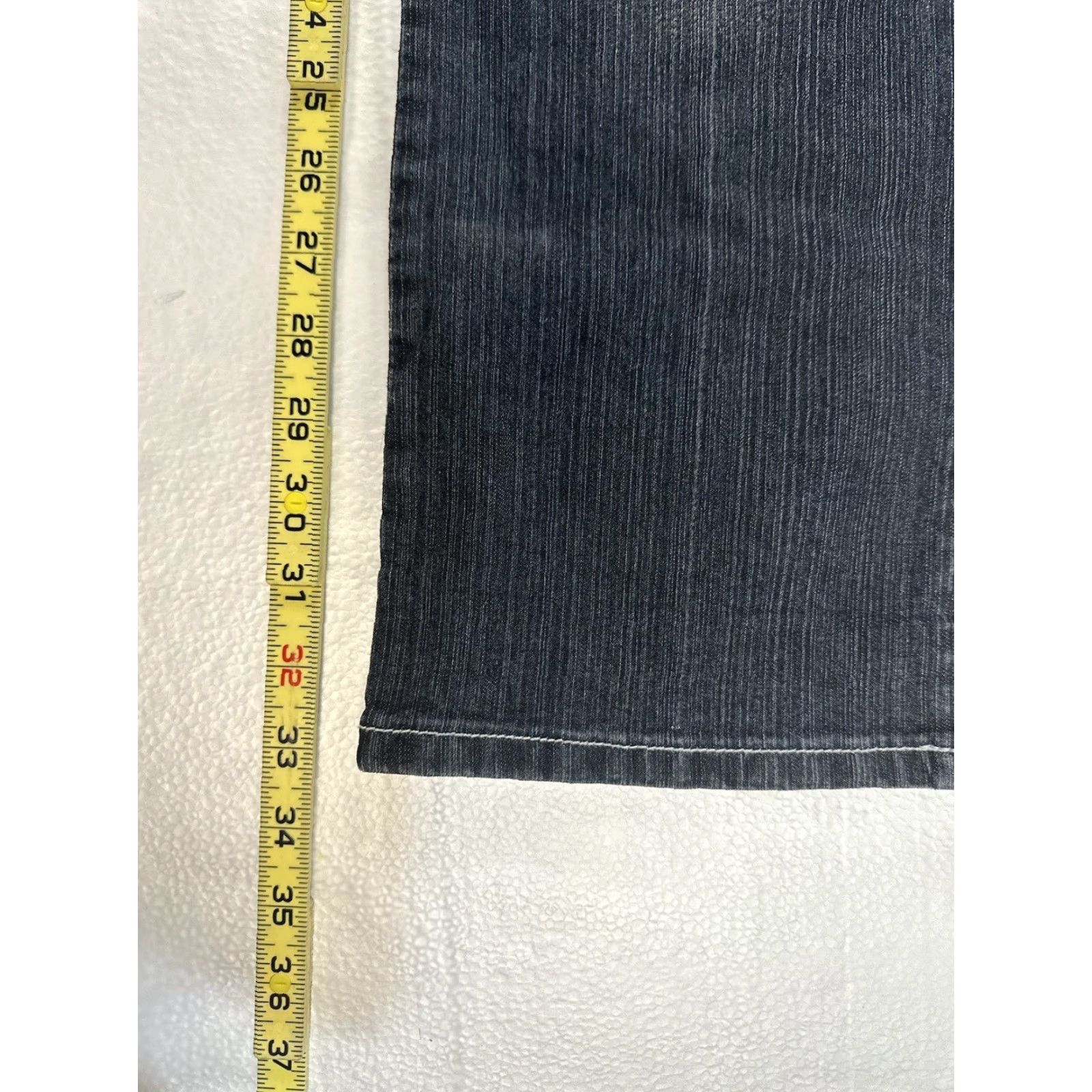 Vintage Jenny Jo Womens Dark Wash Capri Jeans With Rhinestone Accents Gems / Rhinestones Capri Jeans Women M Dark Blue 90s? Size 32" / US 10 / IT 46 - 6 Thumbnail