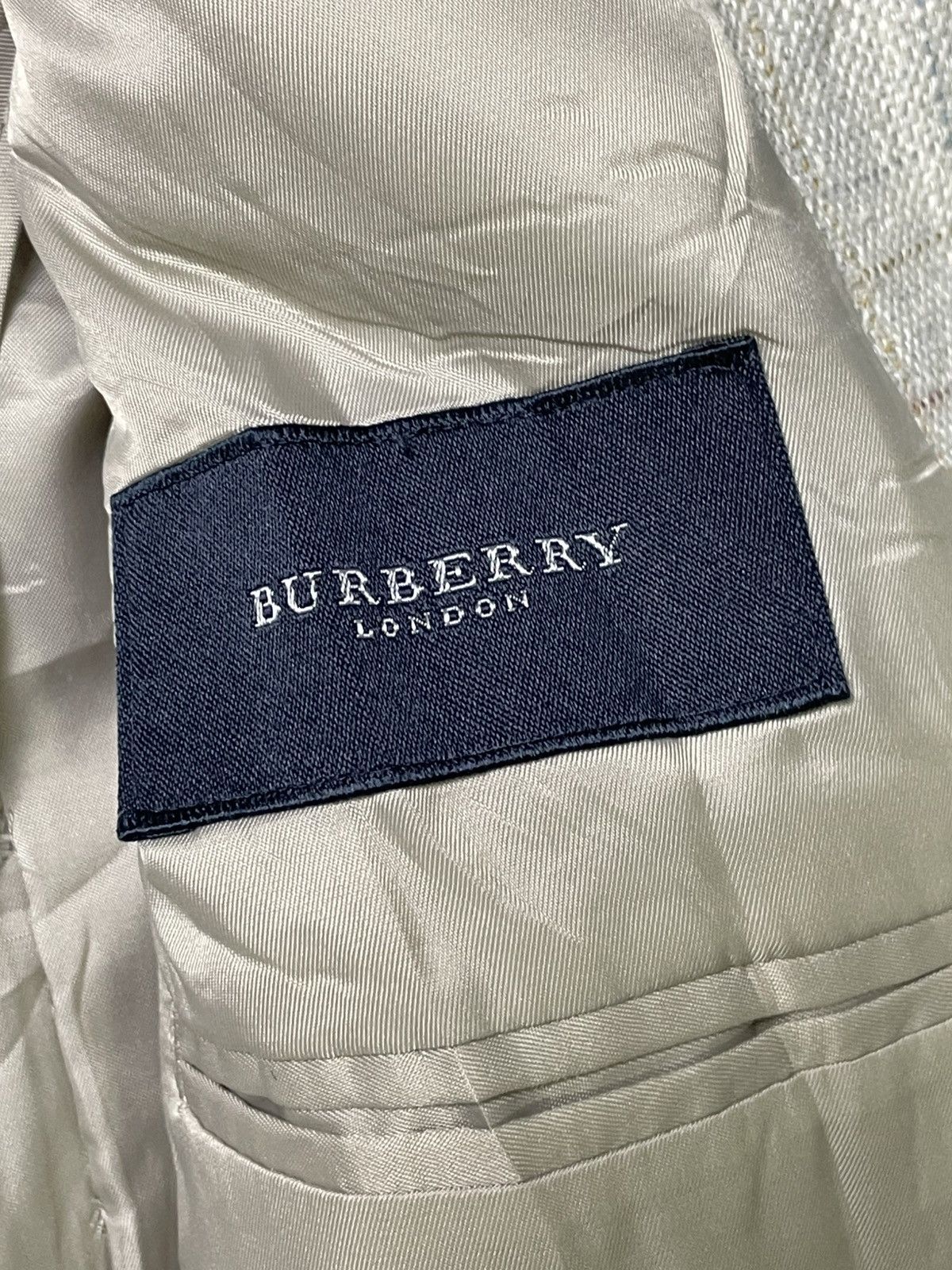 Burberry × Vintage Vintage Burberry London Blazer (49) Size US S / EU 44-46 / 1 - 7 Thumbnail