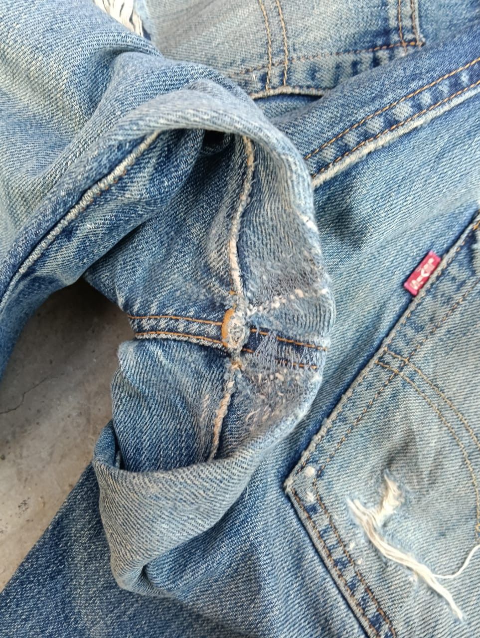 Levi's Levi’s 501XX Big E Redline Selvedge Denim Jeans Made in USA Size US 32 / EU 48 - 6 Thumbnail