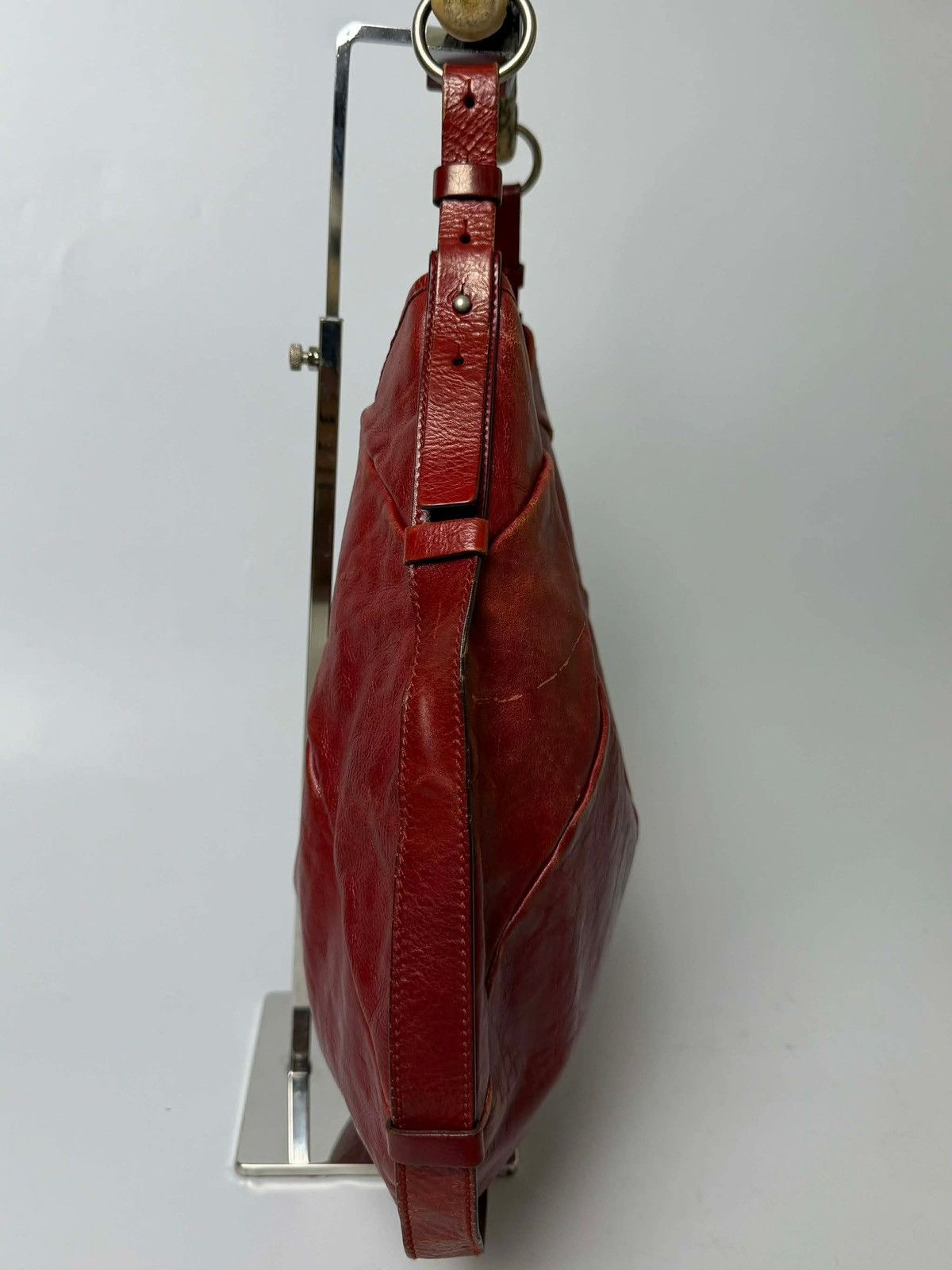 Saint Laurent Paris Yves Saint Laurent Red Leather Mombasa Hobo Bag Size ONE SIZE - 5 Thumbnail