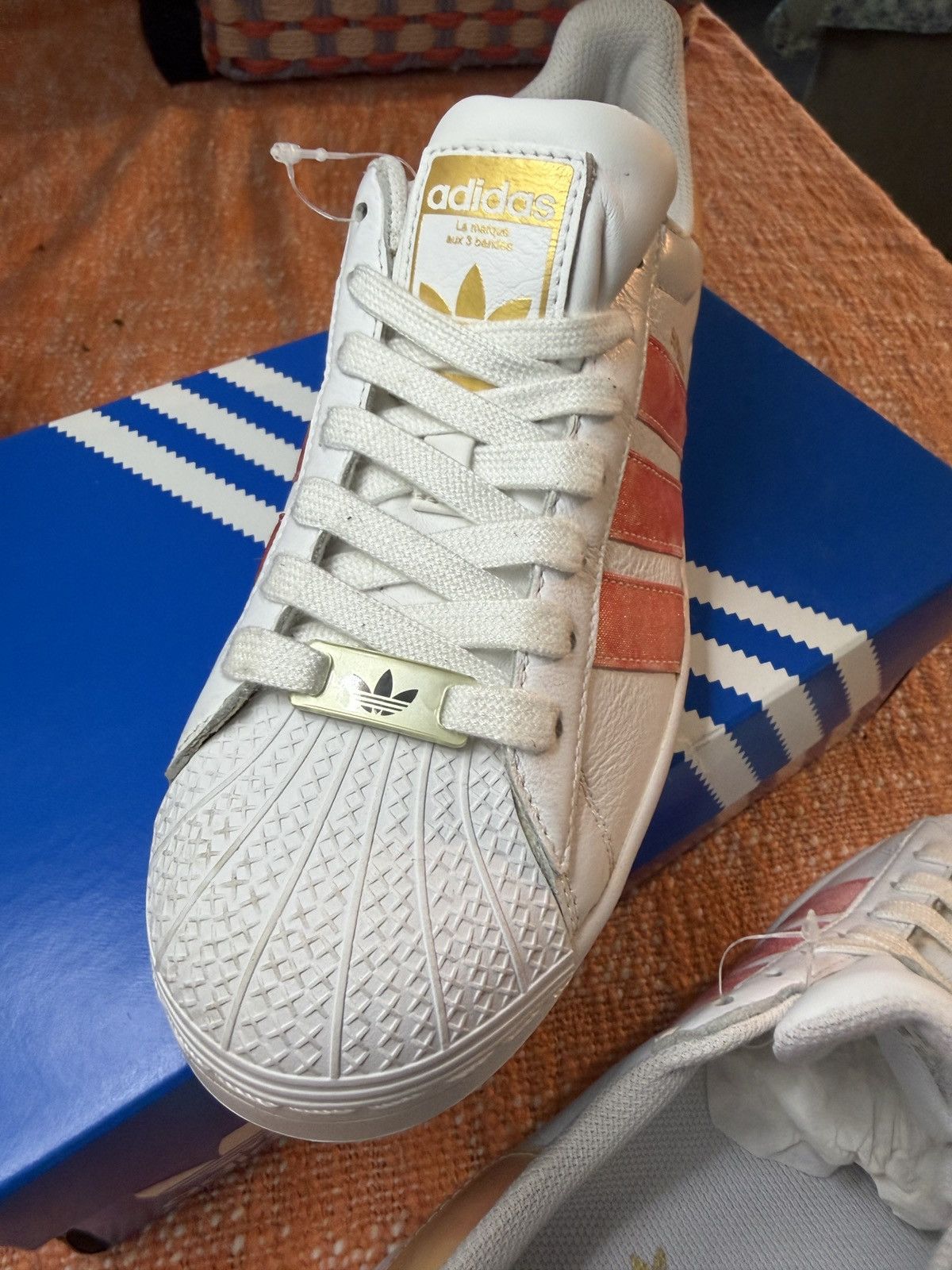 Adidas Beautiful Pink Adidas Superstar samples in Men's size 7 New Size US 7 / IT 37 - 6 Thumbnail