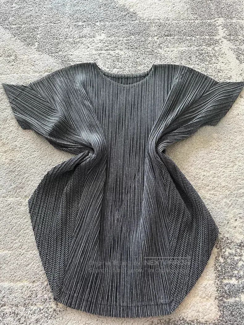 Issey Miyake Issey Miyake Gray Linen-Cotton Short Sleeve Top Size L / US 10 / IT 46 - 3 Thumbnail