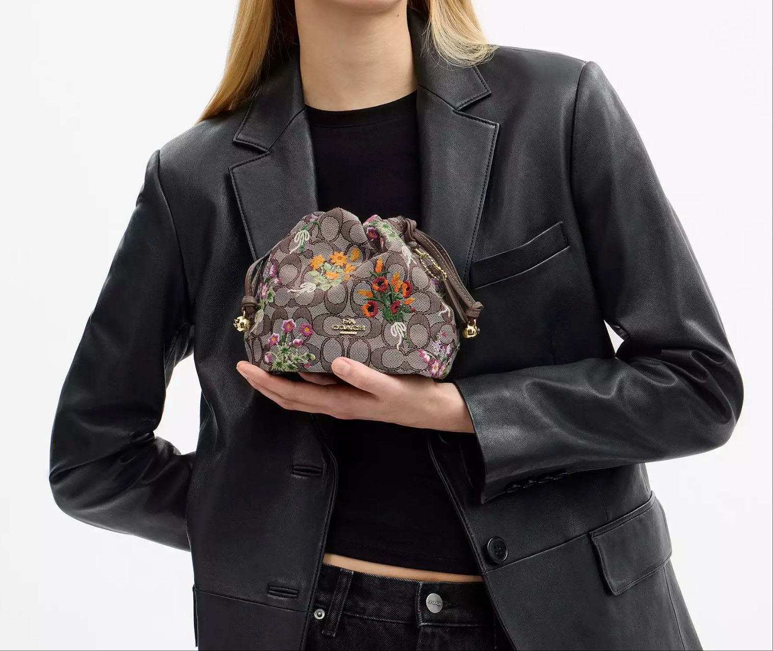 Coach Faye Mini Drawstring Bag Floral Embroidery CDZ94 Size ONE SIZE - 5 Thumbnail