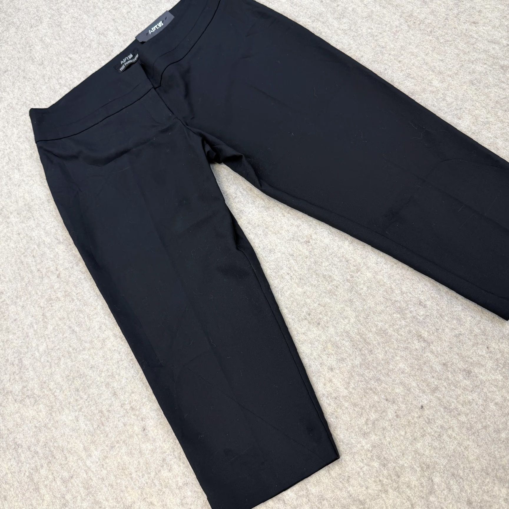 Apt. 9 Apt 9 The Torie Capri Pants Womens 12P Black Mid Rise Straight Dressy Work Size 34" / US 12 / IT 48 - 2 Thumbnail