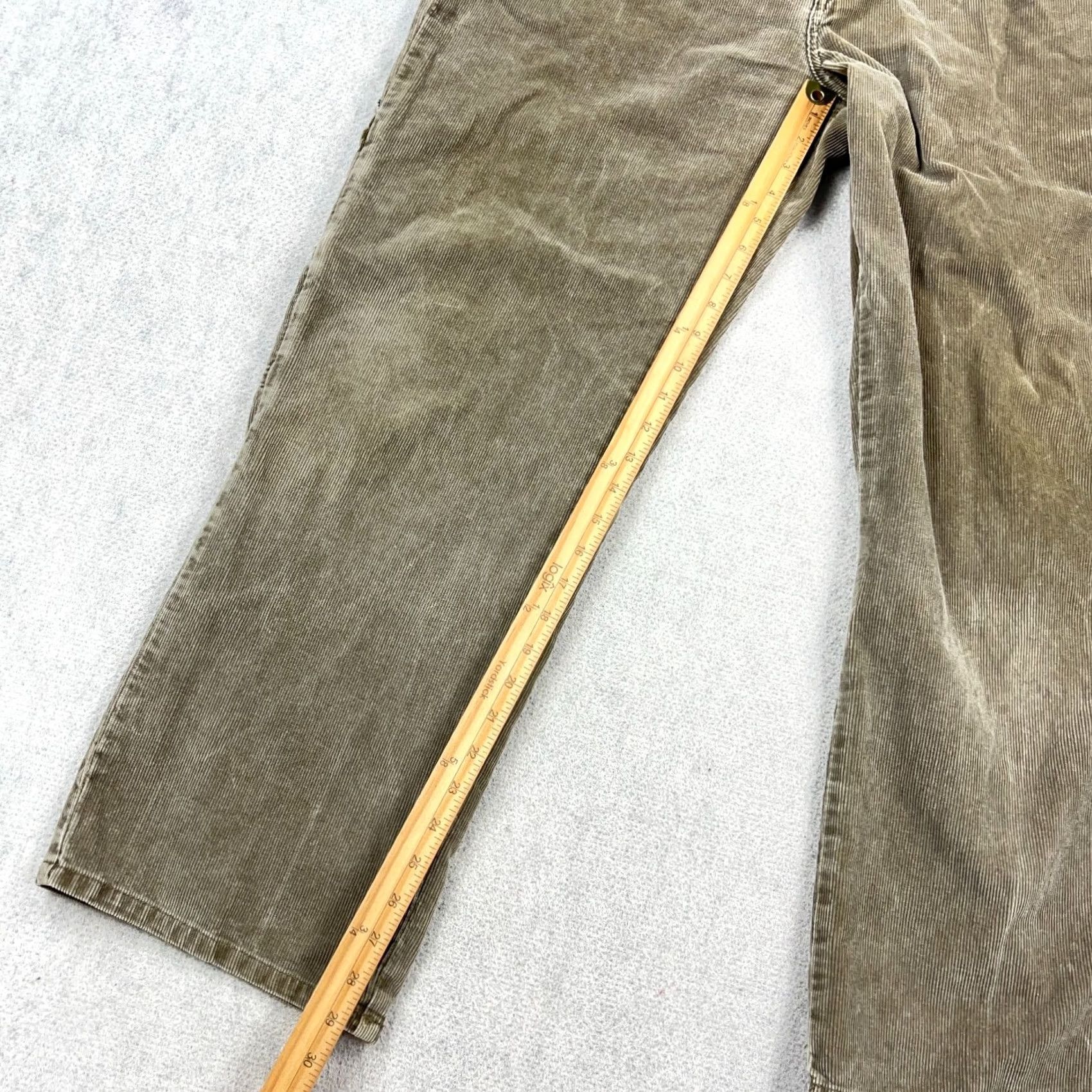Tommy Hilfiger VINTAGE Chaps Ralph Lauren Pants Men 34x30 Olive Green Corduroy Carpenter Baggy Size US 34 / EU 50 - 7 Thumbnail