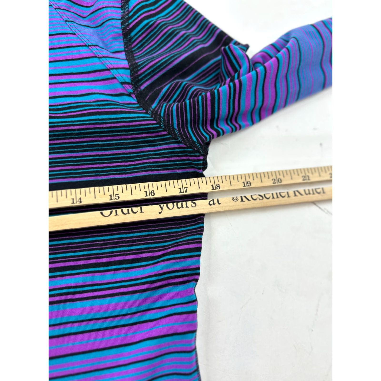 Asics ASICS Shirt Womens M Thermostripe Lightweight Running 1/4 Zip Top Multicolor Striped Long Sleeve Athletic Size M / US 6-8 / IT 42-44 - 8 Thumbnail