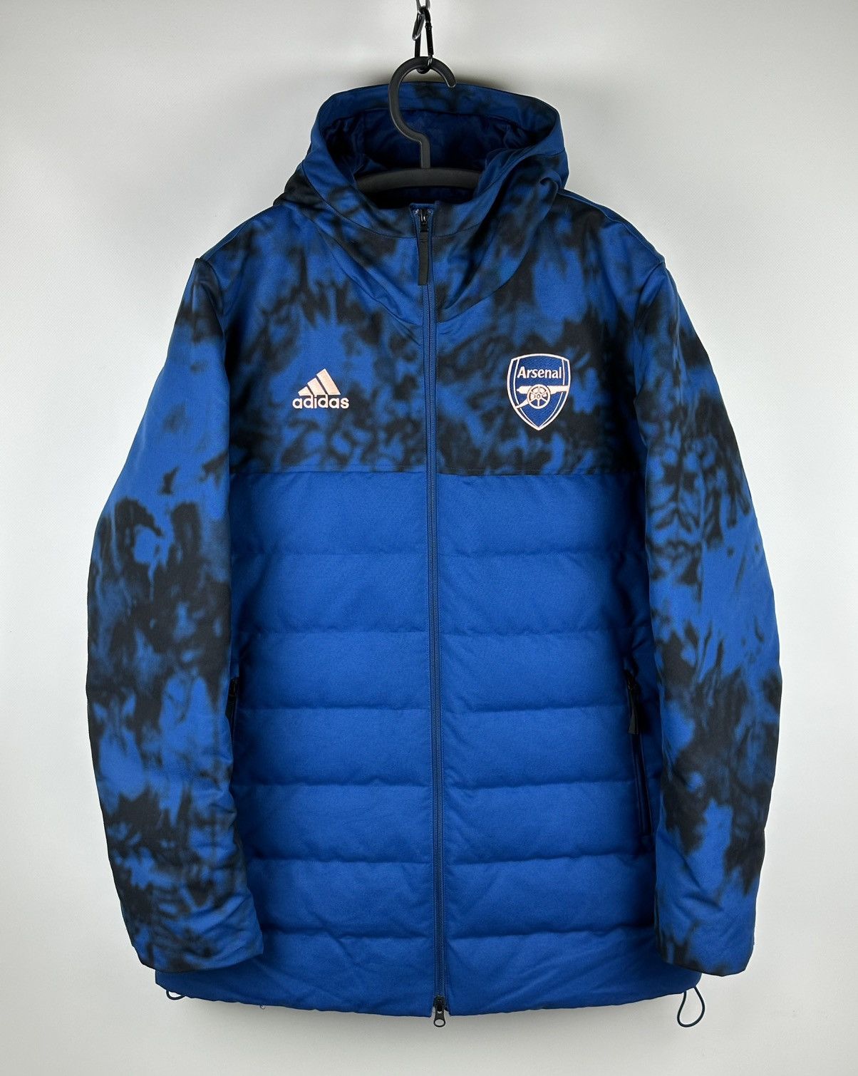 Adidas Adidas FC Arsenal Down Jacket Hooded Blue/Black/Pink Size L Size US L / EU 52-54 / 3 - 1 Thumbnail
