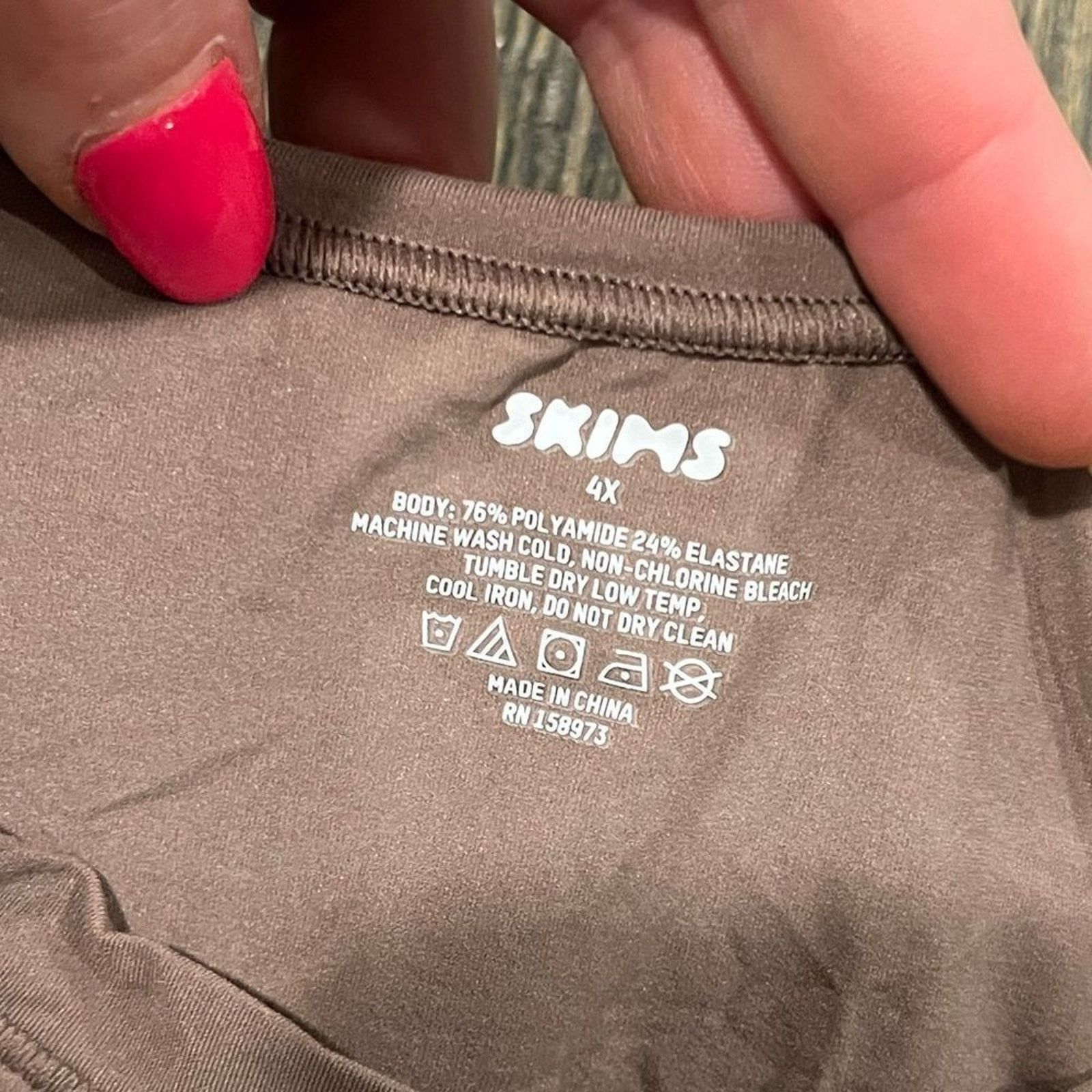 SKIMS NWT Skims Fits Everybody Super Cropped T-Shirt Crewneck 4X Size 4XL / US 24-26 - 2 Thumbnail