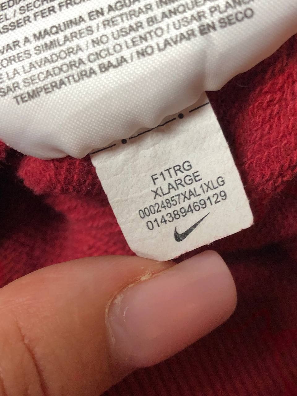 Nike NIKE hoodie Y2K Distressed faded SWOOSH print logo Size US XL / EU 56 / 4 - 5 Thumbnail