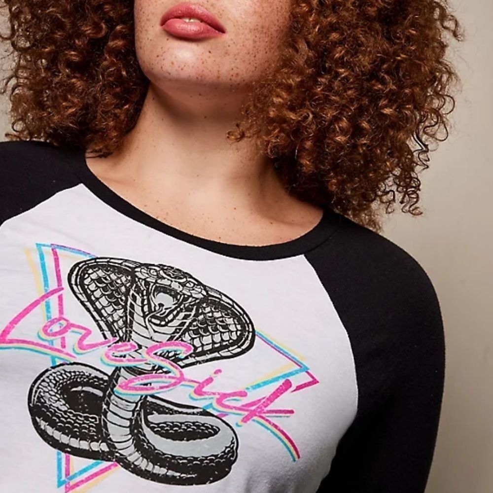 Other Torrid Lovesick Cobra snake lovesick raglan t tee shirt vint Size 3XL / US 20-22 - 5 Thumbnail