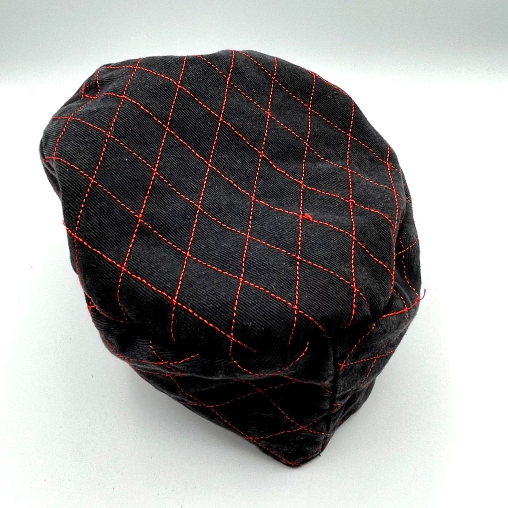 Vintage Comeaux Hat Cap Mens M Black Quilted Red Stitching Short Brim Flat Cap Geometric Motorcycle Outdoor Casual Workwear Front Brim Mens Size US 31 - 3 Thumbnail