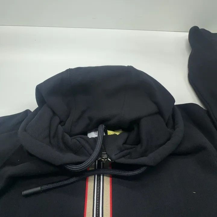 Burberry Burberry Burberry Black Hooded Sweatshirt with Stripes-250 Size US XS / EU 42 / 0 - 6 Thumbnail