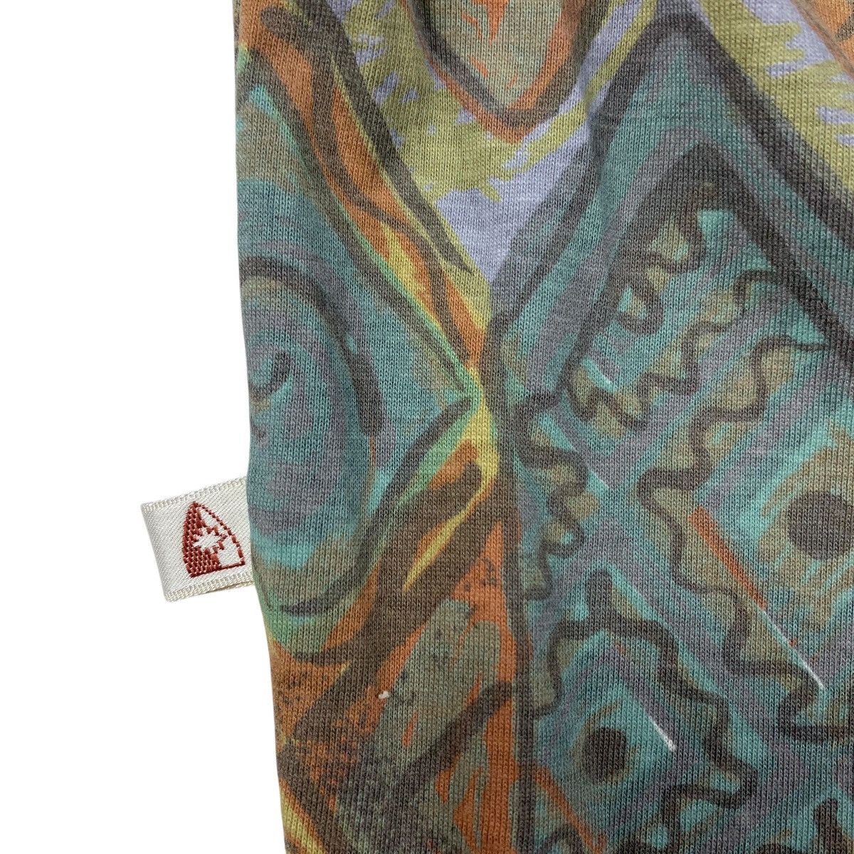Vintage Vintage BOAT BEACH SURFING Navajo Abstract Design T-Shirt Size US XL / EU 56 / 4 - 9 Thumbnail