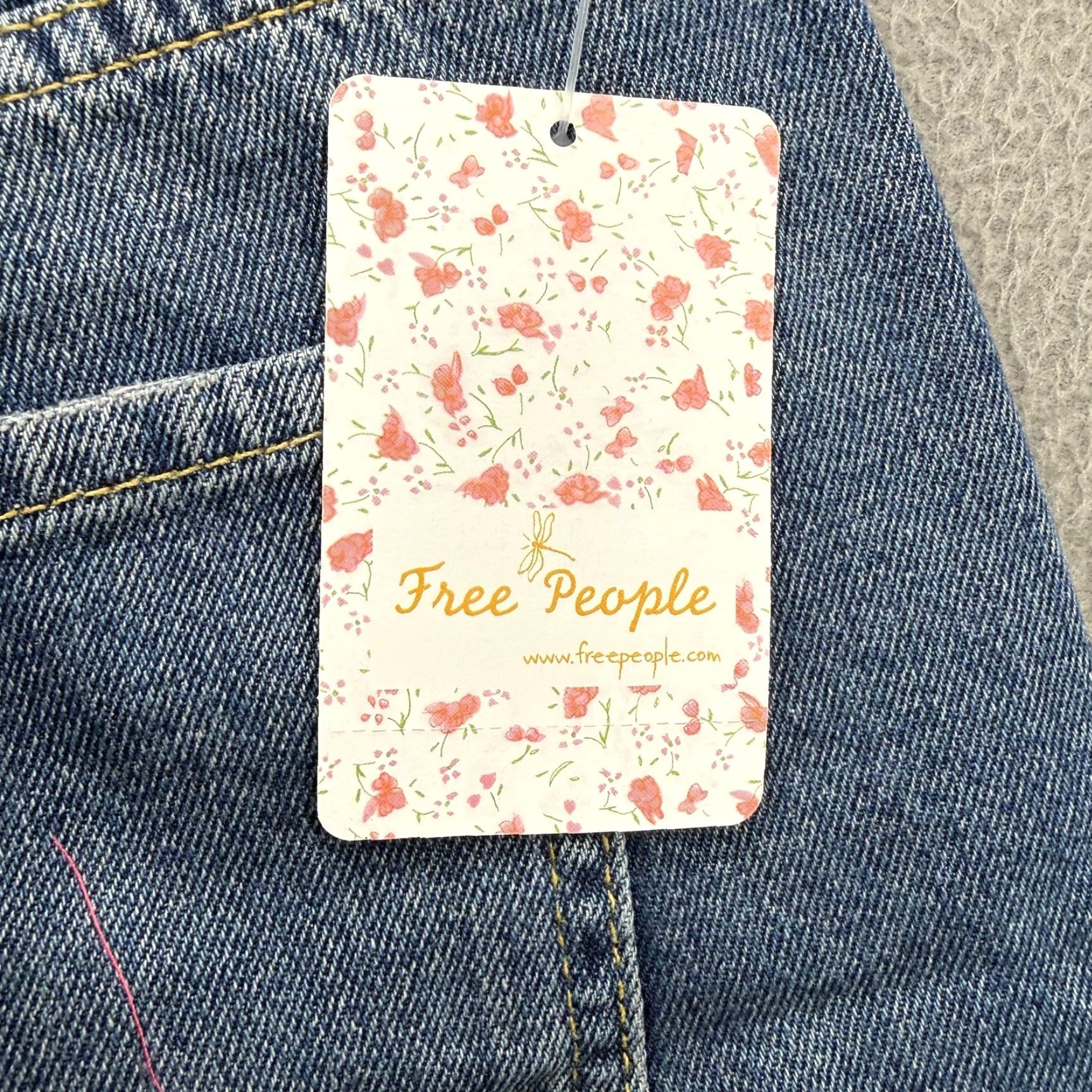 Free People Free People Jeans Womens 29 Blue High Rise Distressed Cropped Denim Raw Hem Womens Regular 29 Blue Distressed Cropped Jeans Size 29" - 5 Thumbnail