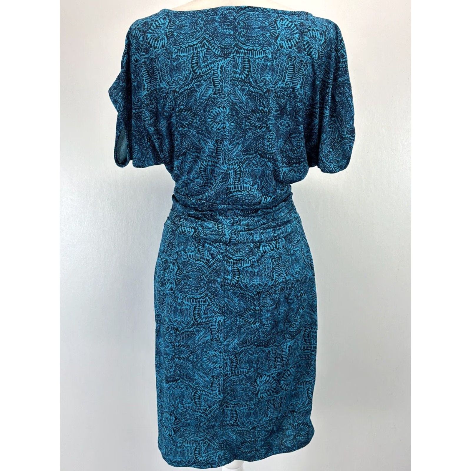 Ann Taylor Ann Taylor Bodycon Dress XS Kimono Short Sleeves Stretch Blue Black Multicolor Short Sleeve Pullover Regular Women Polyester Blend VGUC Short Dress Size 26" / US 2 / IT 38 - 3 Thumbnail