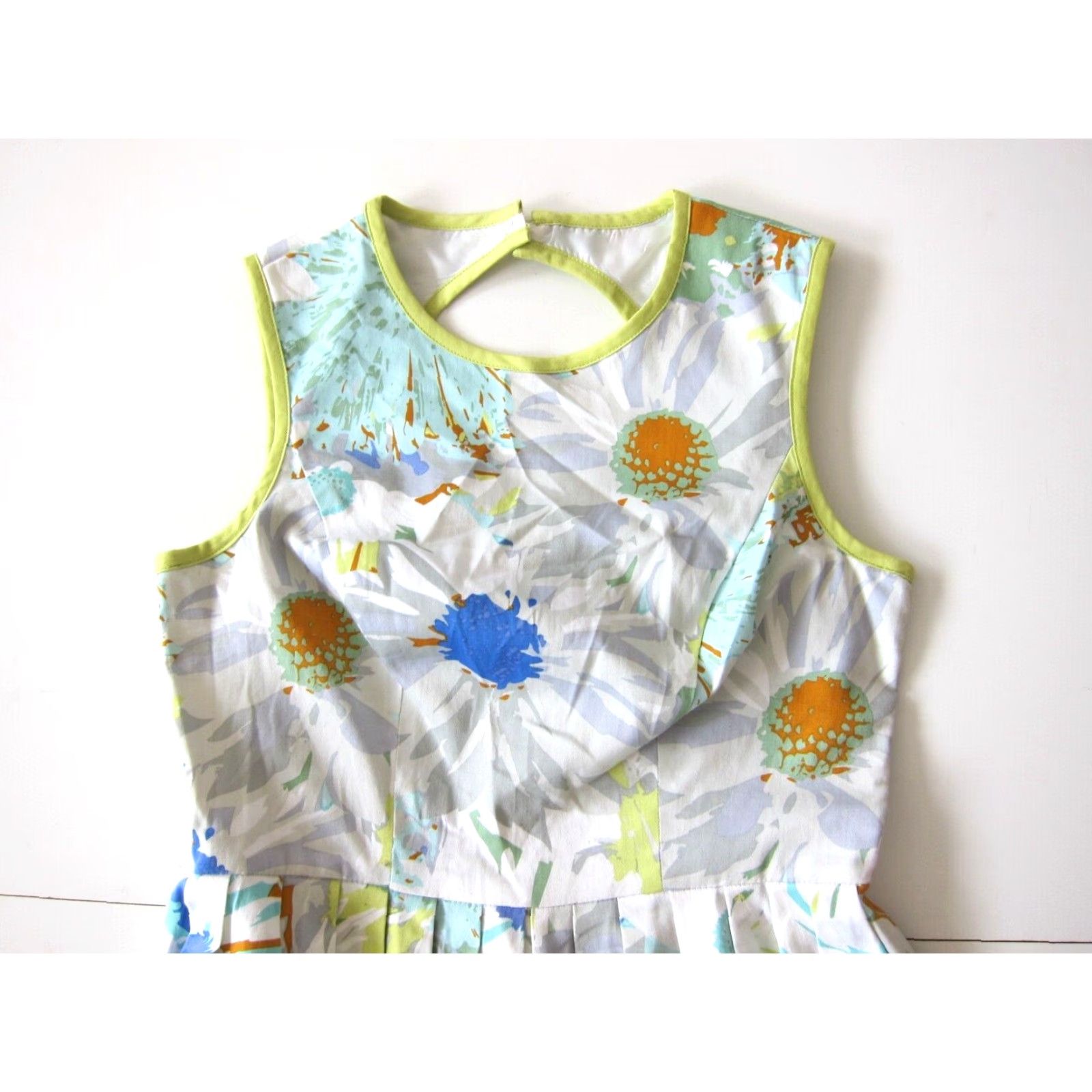 Vintage VINTAGE London Times Cotton Stretch White Blue Yellow Floral Sleeveless Empire Dress 6 Size M / US 6-8 / IT 42-44 - 3 Thumbnail