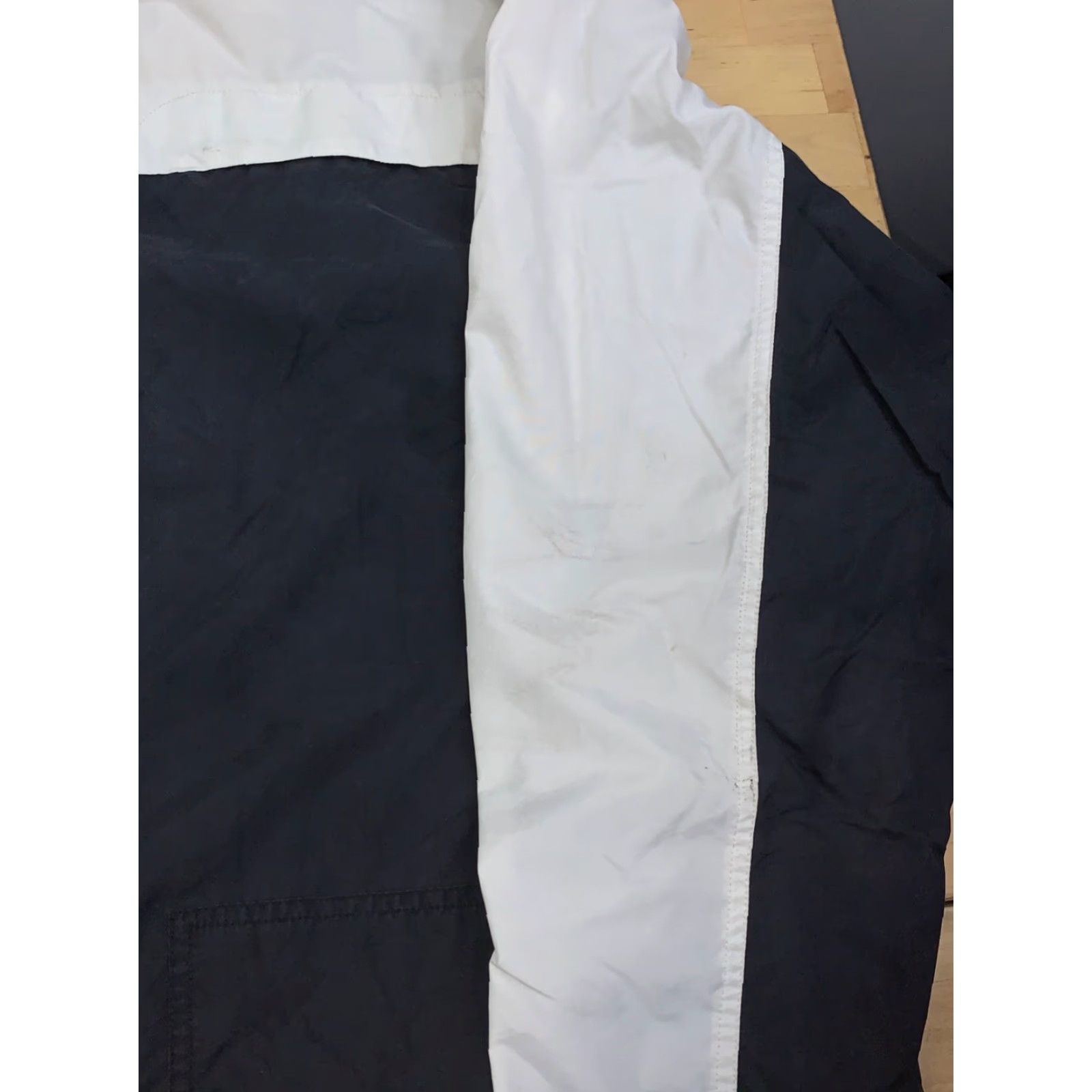 Nike Nike Windbreaker Jacket Mens XL Black Lined Pockets Full Zip Lightweight Activewear Sports Athleisure Y2K 11786 Size US XL / EU 56 / 4 - 7 Thumbnail