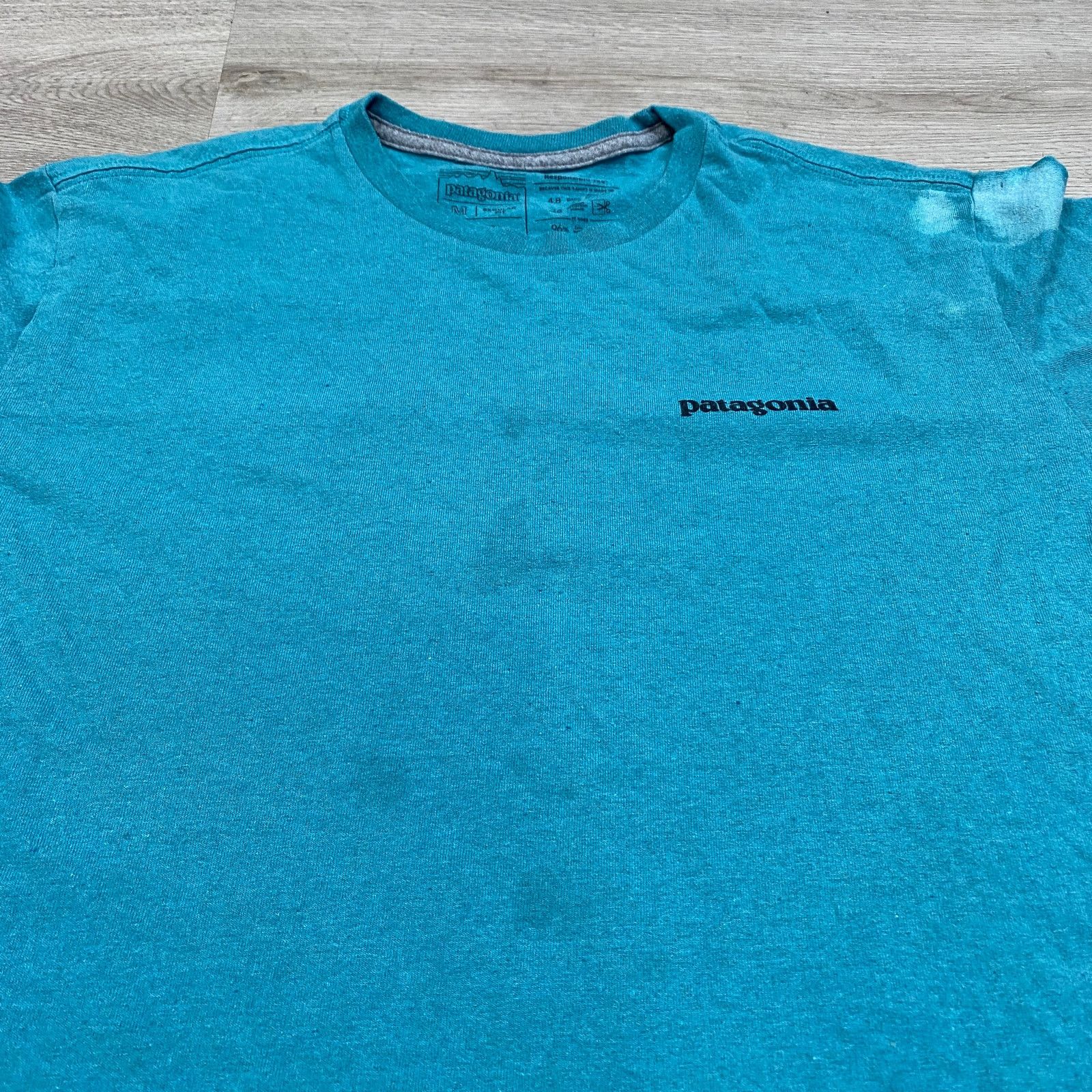 Patagonia Patagonia P-6 Logo Regular Fit Responsibili-tee Shirt Mens M Size US M / EU 48-50 / 2 - 7 Thumbnail