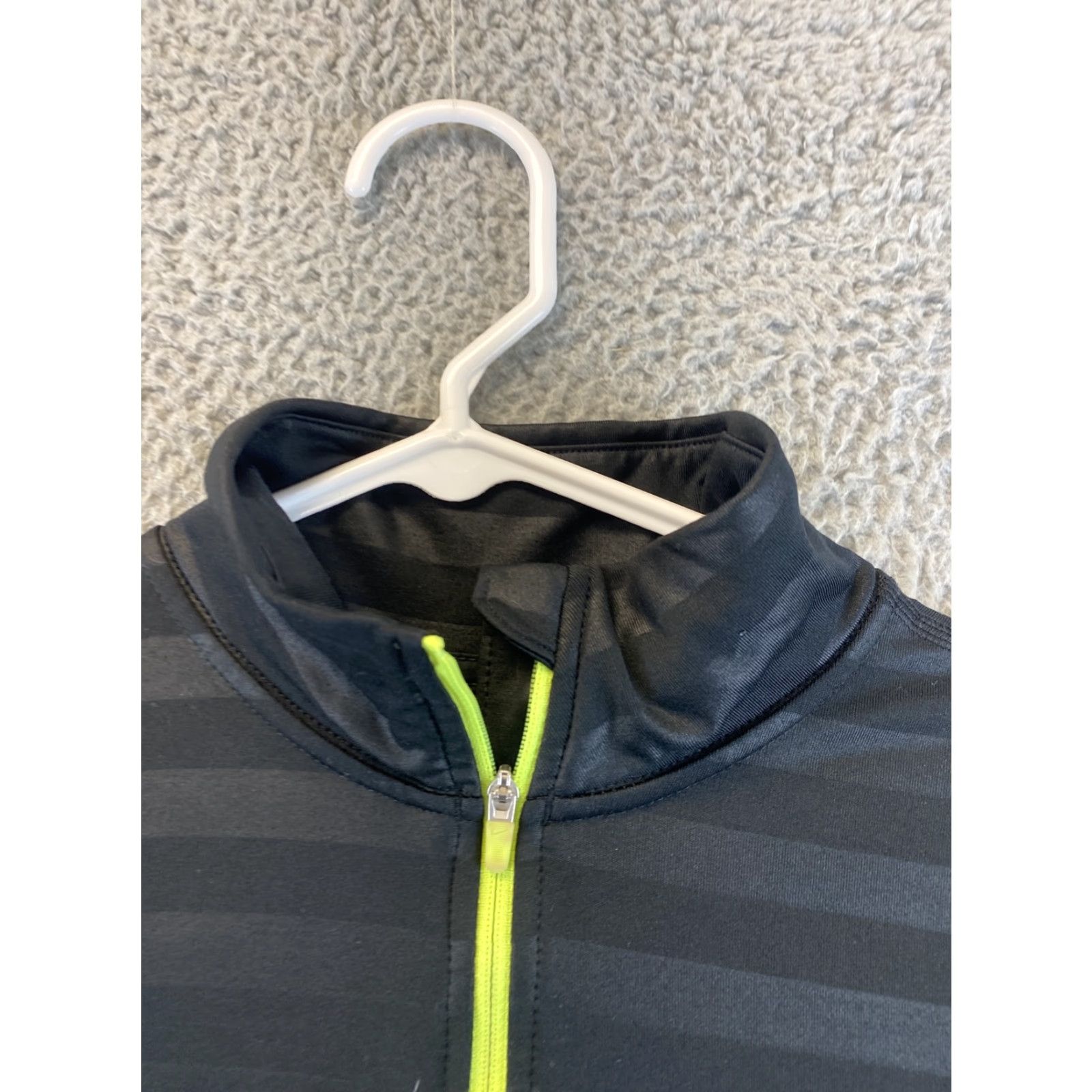 Nike VINTAGE? (No) Nike Dri-Fit Shirt Women M Athletic Full Zip Black Striped Long Sleeve /91-62 Size M / US 6-8 / IT 42-44 - 5 Thumbnail