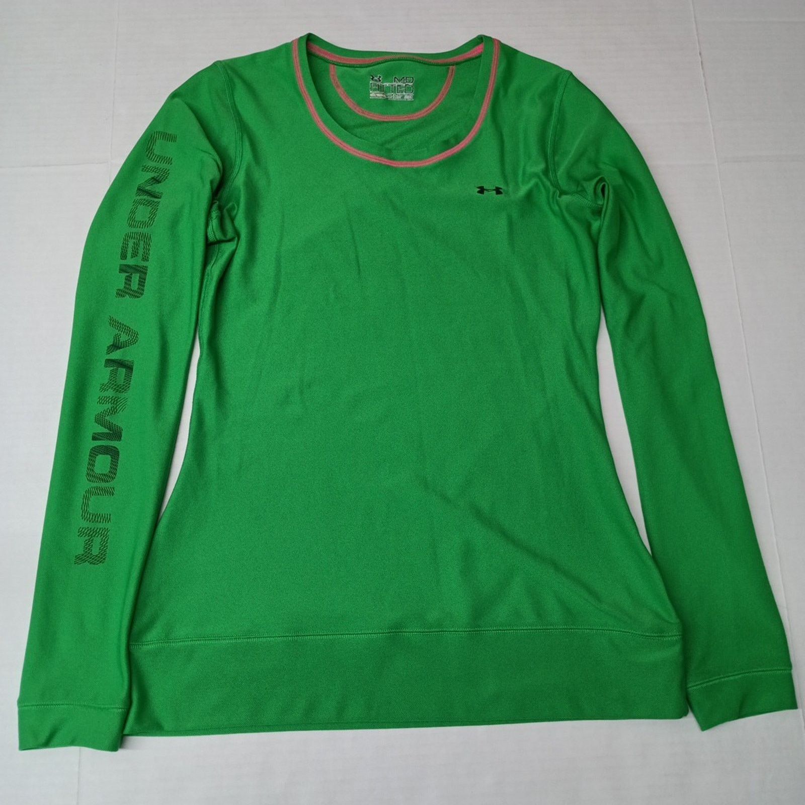 Under Armour Under Armour Shirt Women's M Green Fitted All Season Gear Size M / US 6-8 / IT 42-44 - 1 Thumbnail