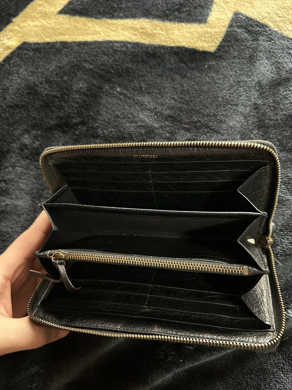 Balenciaga Balenciaga Graffiti Wallet Size ONE SIZE - 3 Thumbnail