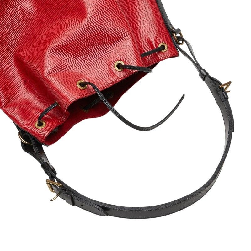 Louis Vuitton Louis Vuitton Epi Petit Noe Shoulder Bag M44172 Size ONE SIZE - 9 Thumbnail