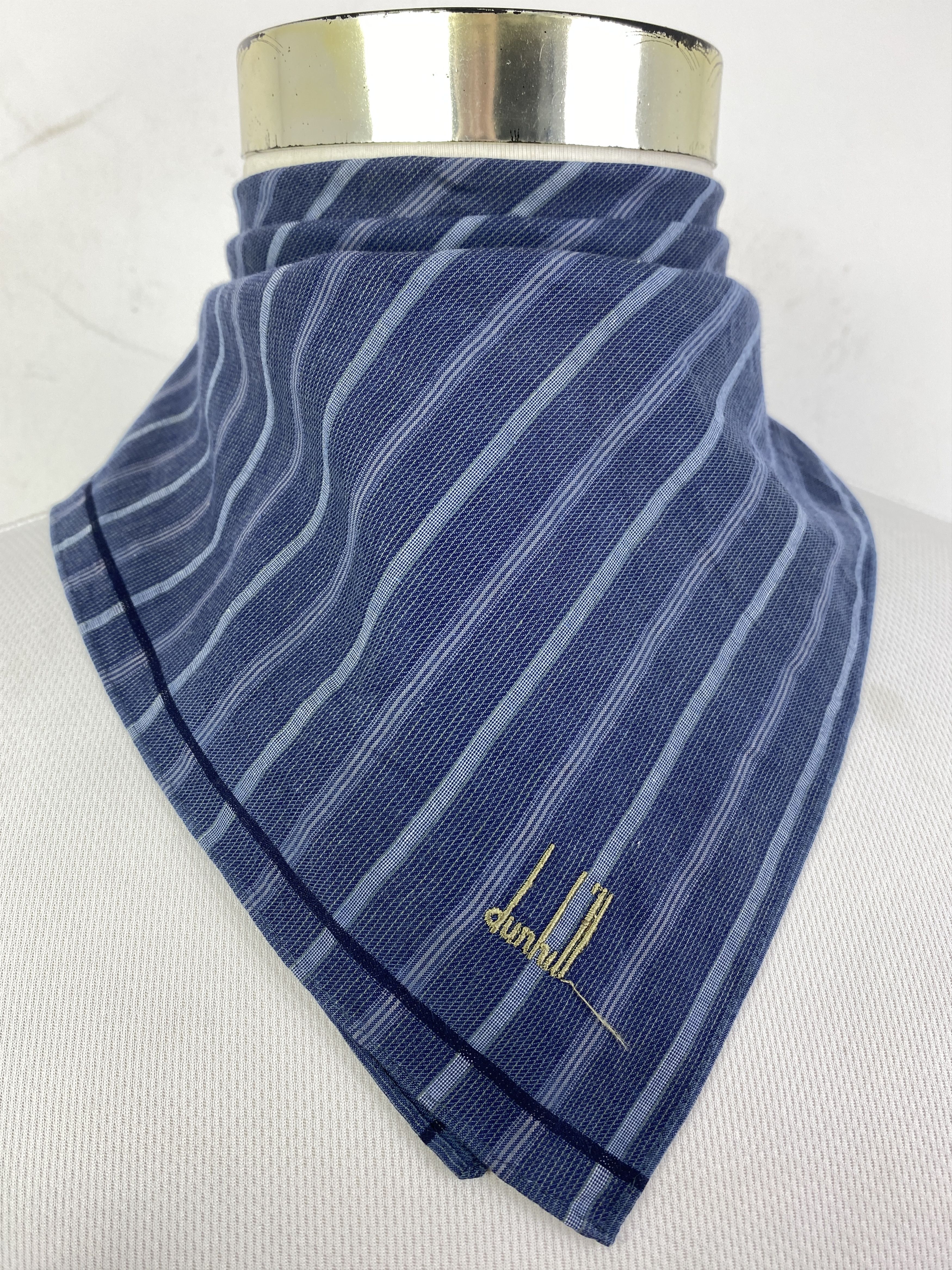 Alfred Dunhill Vintage Dunhill Handkerchief / Neckerchief / Bandana HKC0851 Size ONE SIZE - 2 Thumbnail