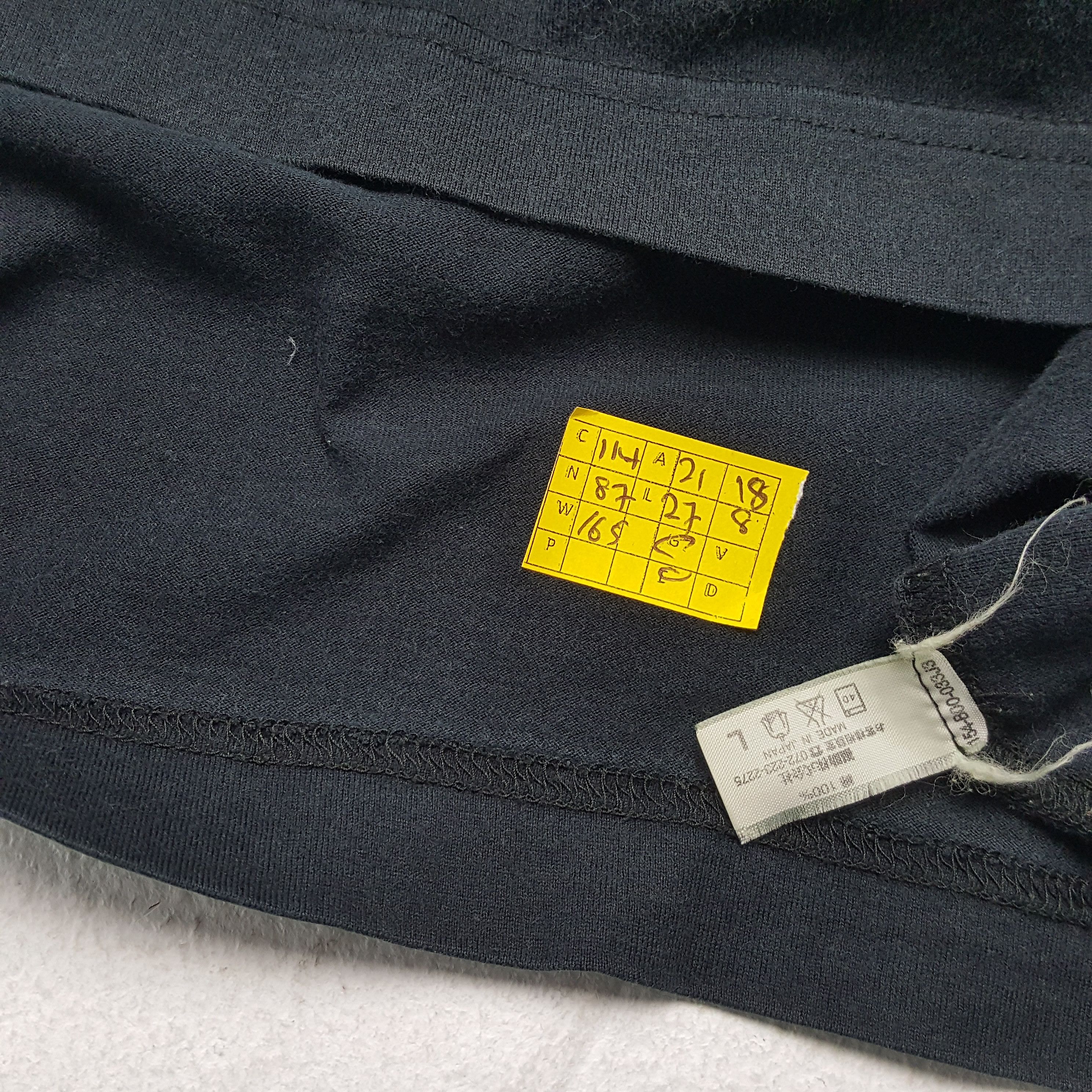 Burberry × Vintage Vintage BURBERRY LONDON Fashion Brand Design T-Shirts Size US L / EU 52-54 / 3 - 4 Thumbnail