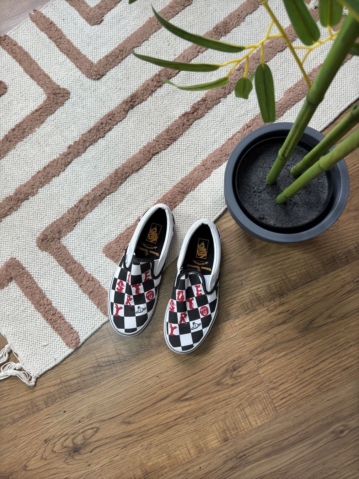 ★大人気★ VANS X Vivienne Westwood CHECKERBOARD SLIP-ON Vans Slip-On Vivienne Westwood Anglomania Checkerboard Men's