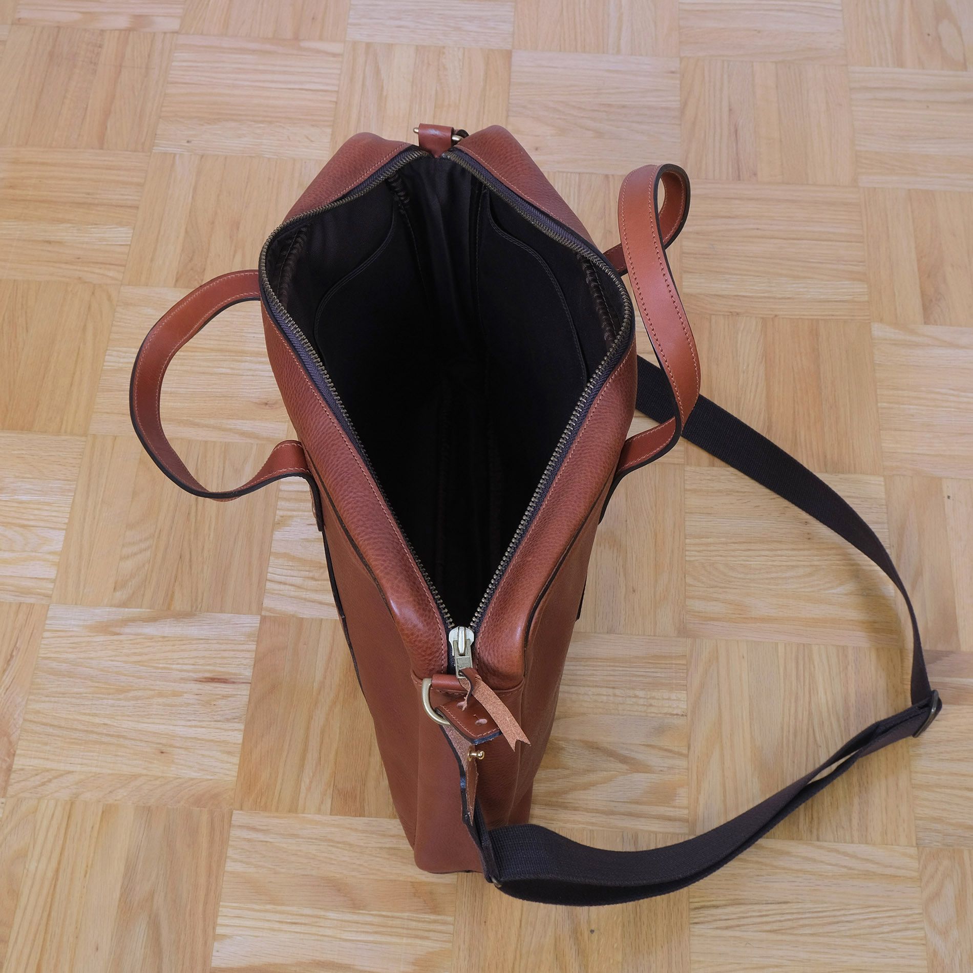 Bill Amberg Studio Bill Amberg, Brown Shoulder Bag, RRP 1128 e Size ONE SIZE - 5 Thumbnail