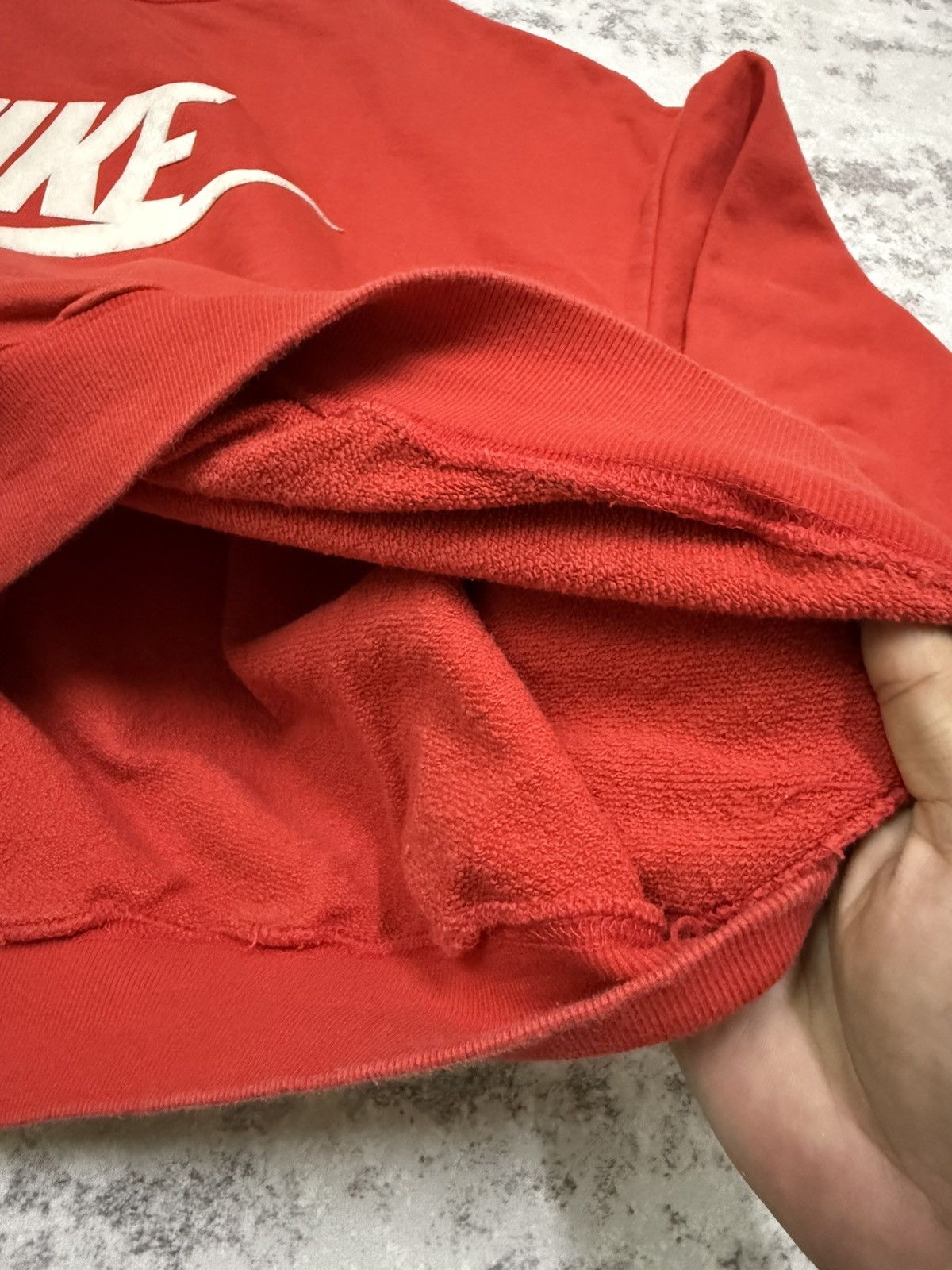 Nike Vintage Nike Swoosh Velvet Logo Baggy Sweatshirt Size US XL / EU 56 / 4 - 10 Thumbnail