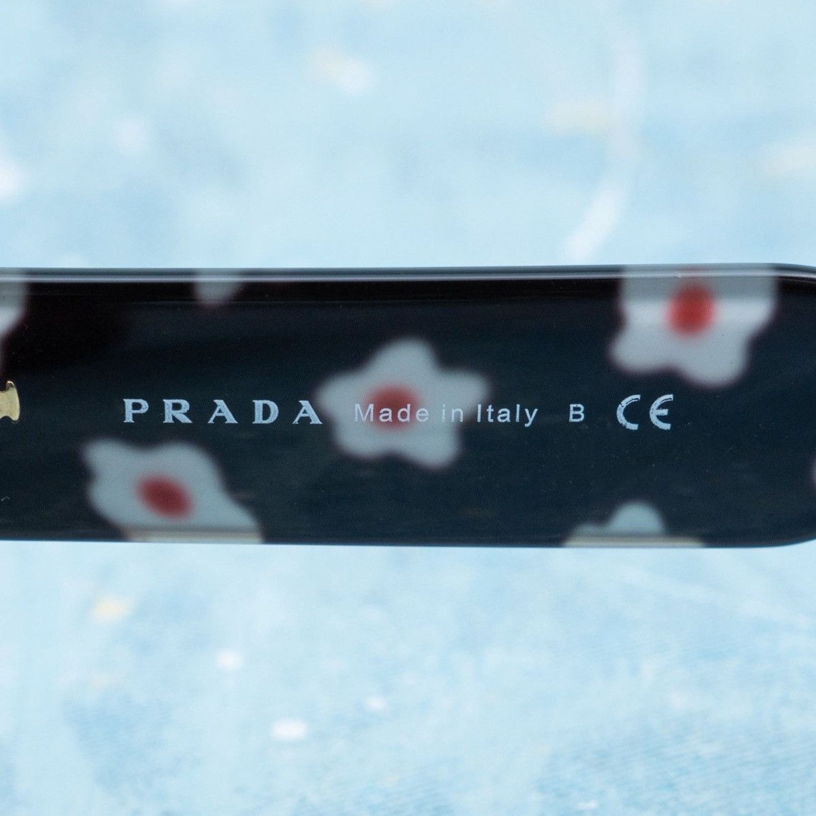Prada Vintage prada floral logo women’s rectangular sunglasses Size ONE SIZE - 4 Thumbnail