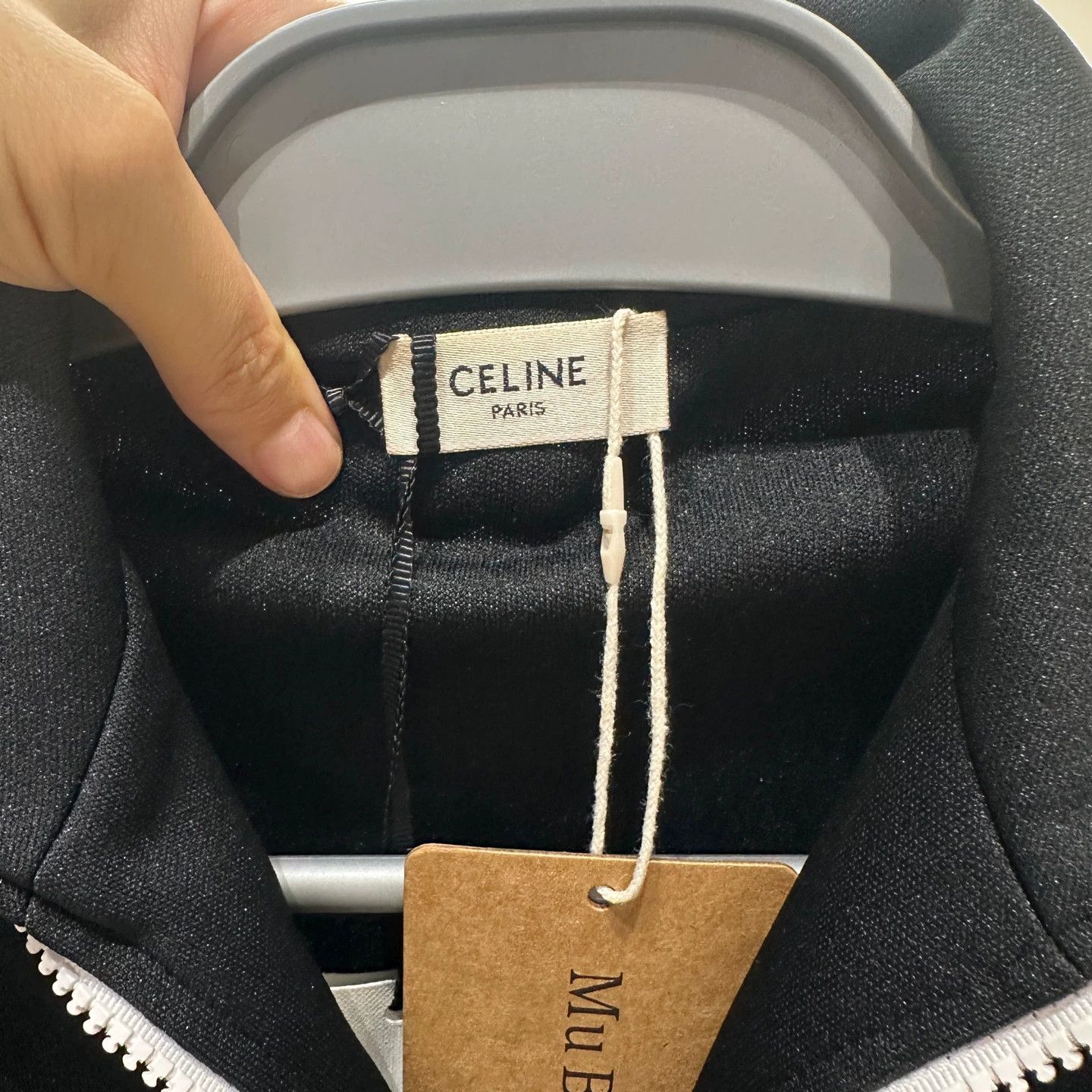 Celine Celine apr267 new black embroidered Triomphe long zip coat S Size S / US 4 / IT 40 - 4 Thumbnail
