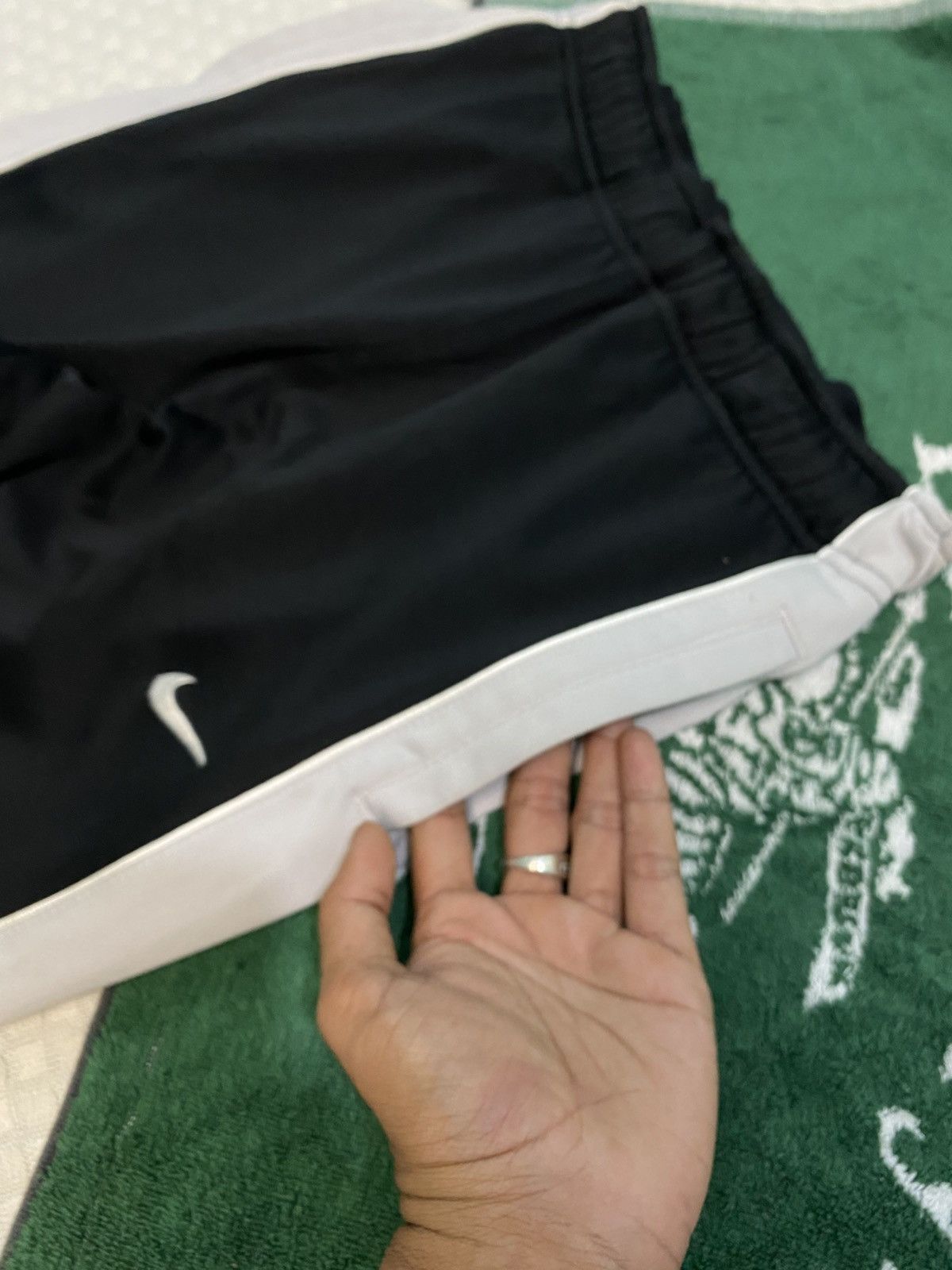 Carhartt Wip × Nike 💥 VINTAGE NIKE SUPER BAGGY 90S WIDE LEG TRACK PANTS Y2K Size US 30 / EU 46 - 6 Thumbnail