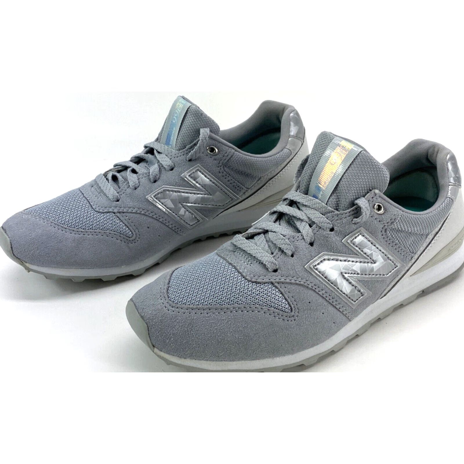 New Balance VINTAGE New Balance 996 Womens 9.5 D Gray Suede Silver Iridescent Tag Walking Sneakers Size ONE SIZE - 2 Thumbnail