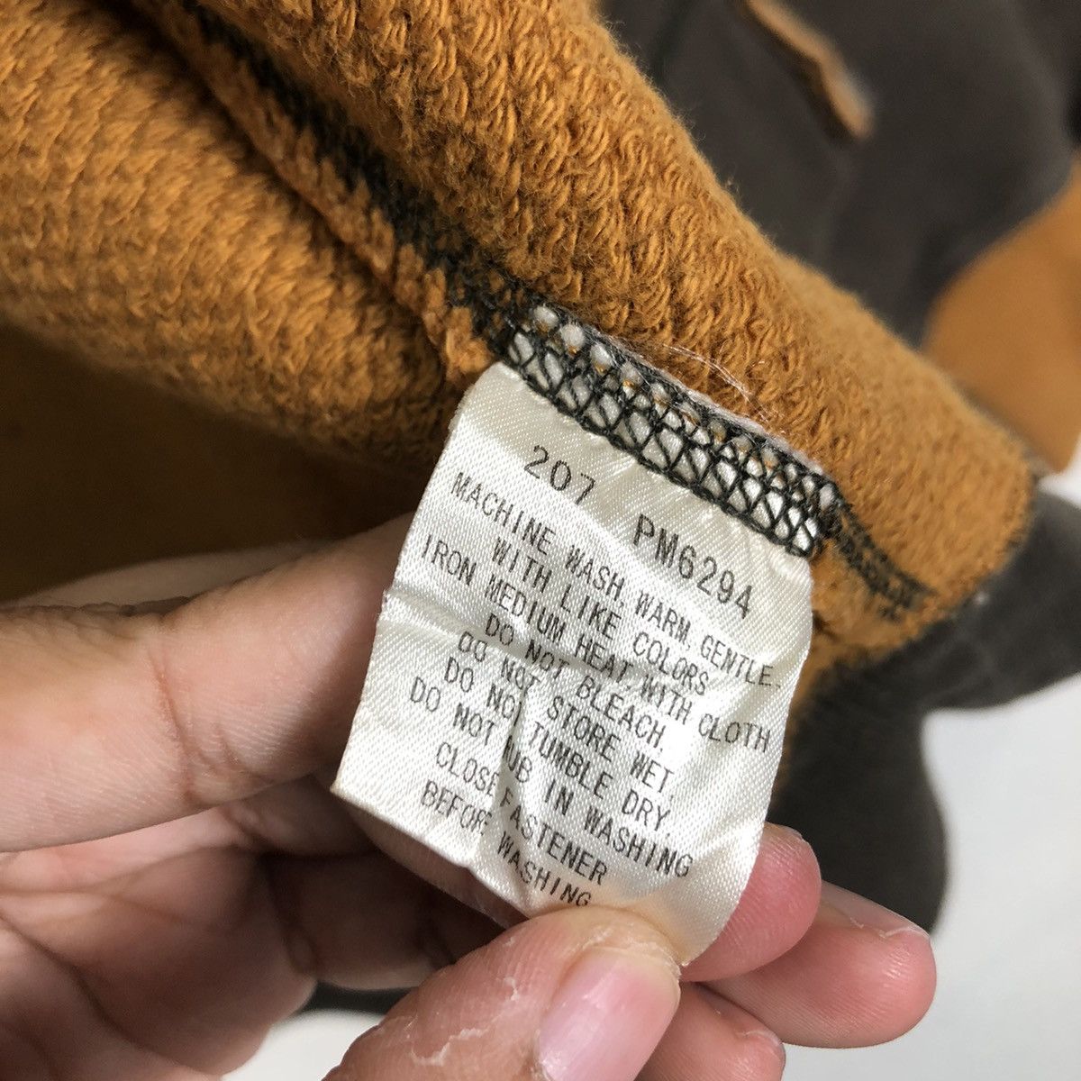Columbia × Vintage Rare Columbia Sweater Hoodie Hiking Vintage Medium Size US M / EU 48-50 / 2 - 19 Thumbnail