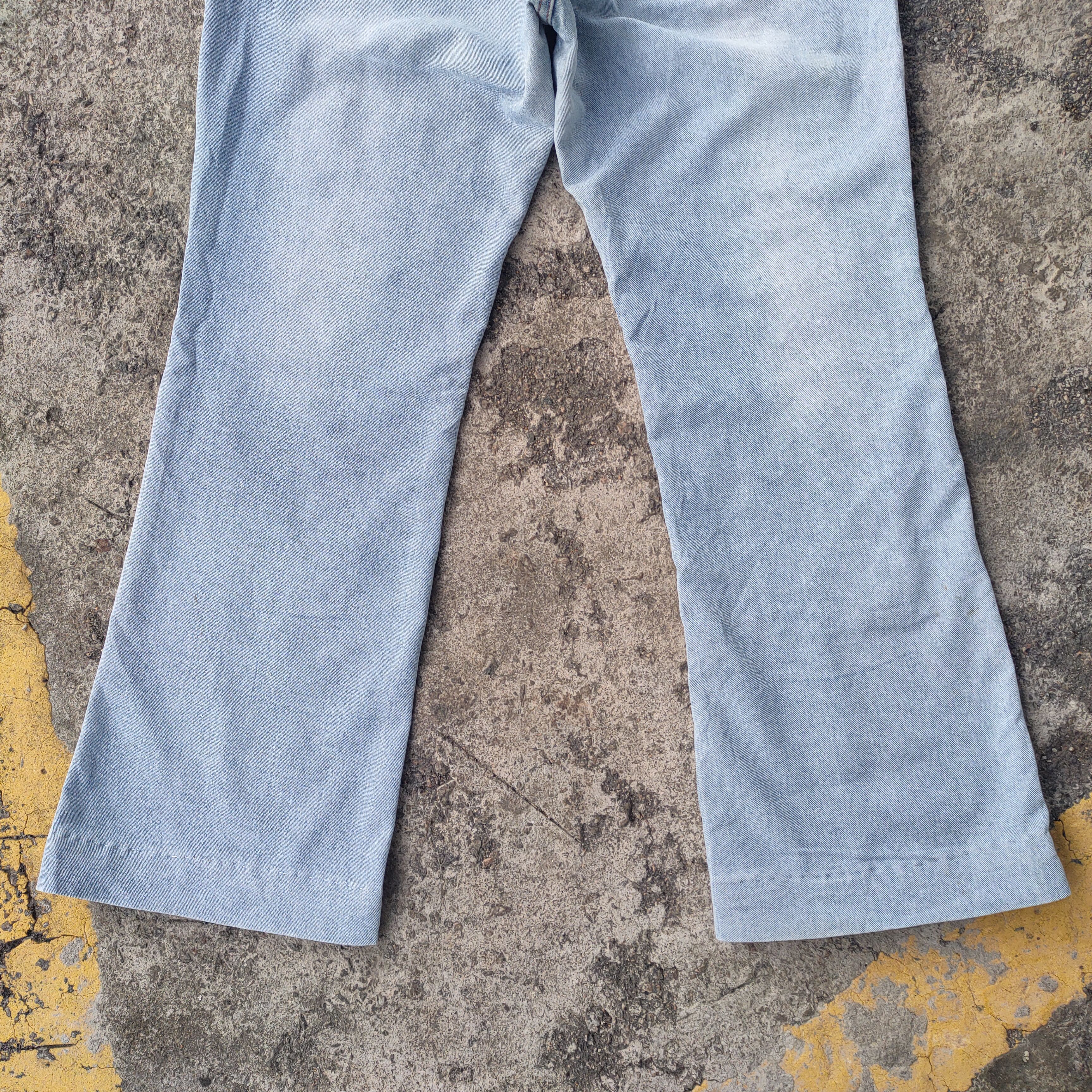 Japanese Brand FLARE VINTAGE JAPANESE EMBROIDERED FLOWER JEANS DENIM PANTS Size US 30 / EU 46 - 11 Thumbnail