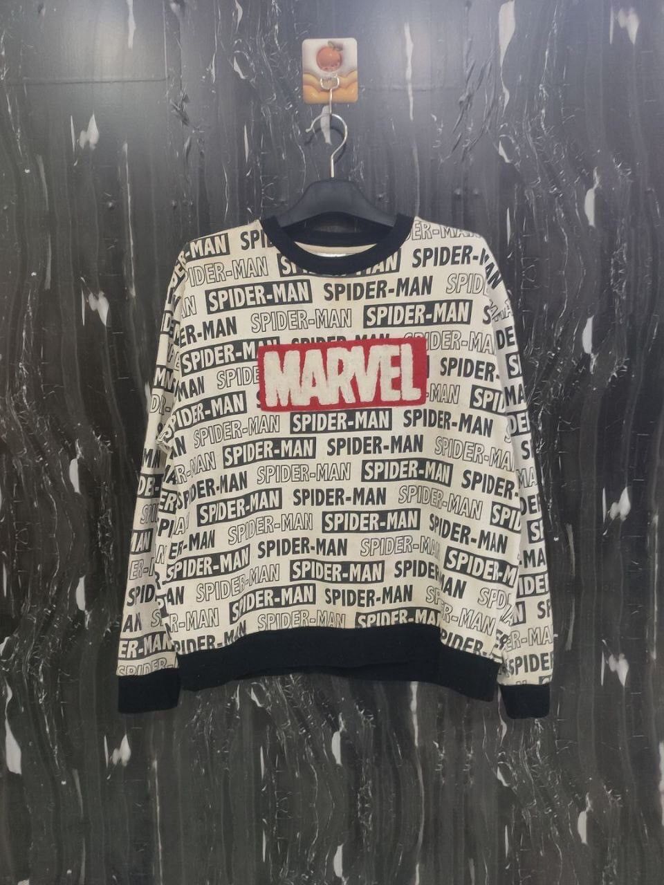 VINTAGE MARVEL SPELL LOGO SPIDER MAN AND BIG LOGO MARVEL