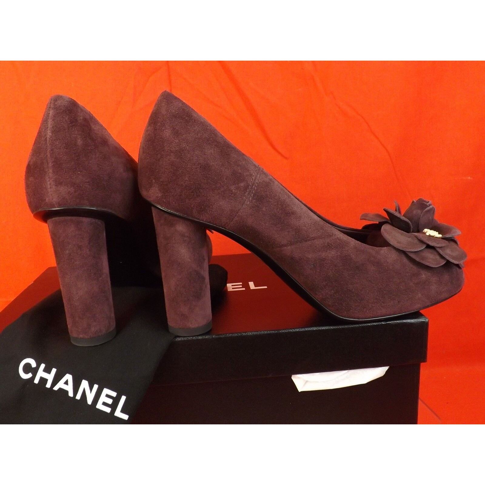Chanel CHANEL BURGUNDY SUEDE CAMELLIA PEARL CC LOGO PUMPS 40.5 Size US 10.5 / IT 40.5 - 7 Thumbnail
