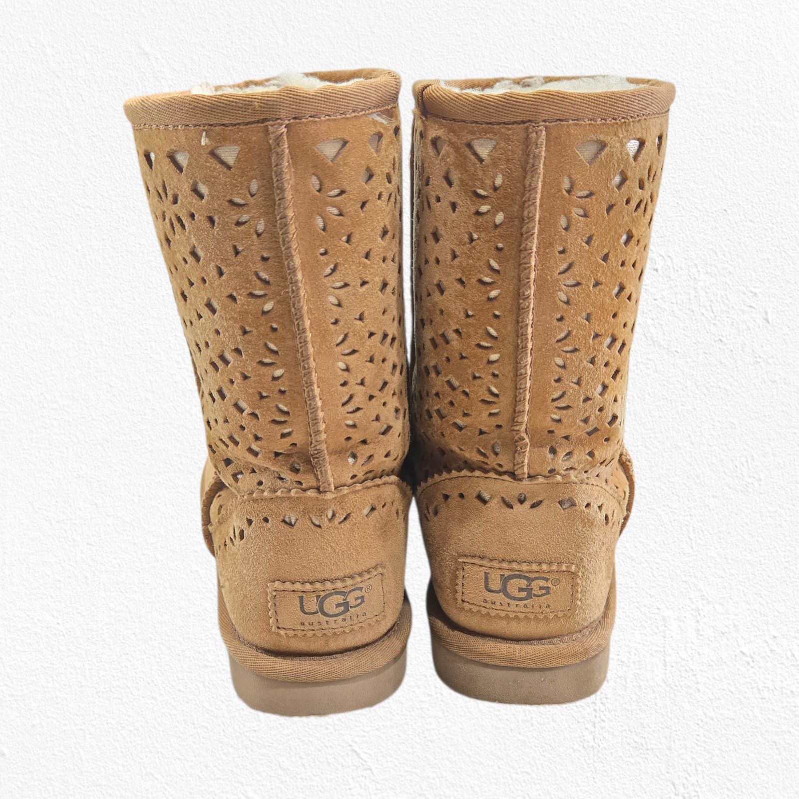 Ugg UGG Classic Short Laser Cut Chestnut Size 5 Size US 5 / IT 35 - 6 Thumbnail
