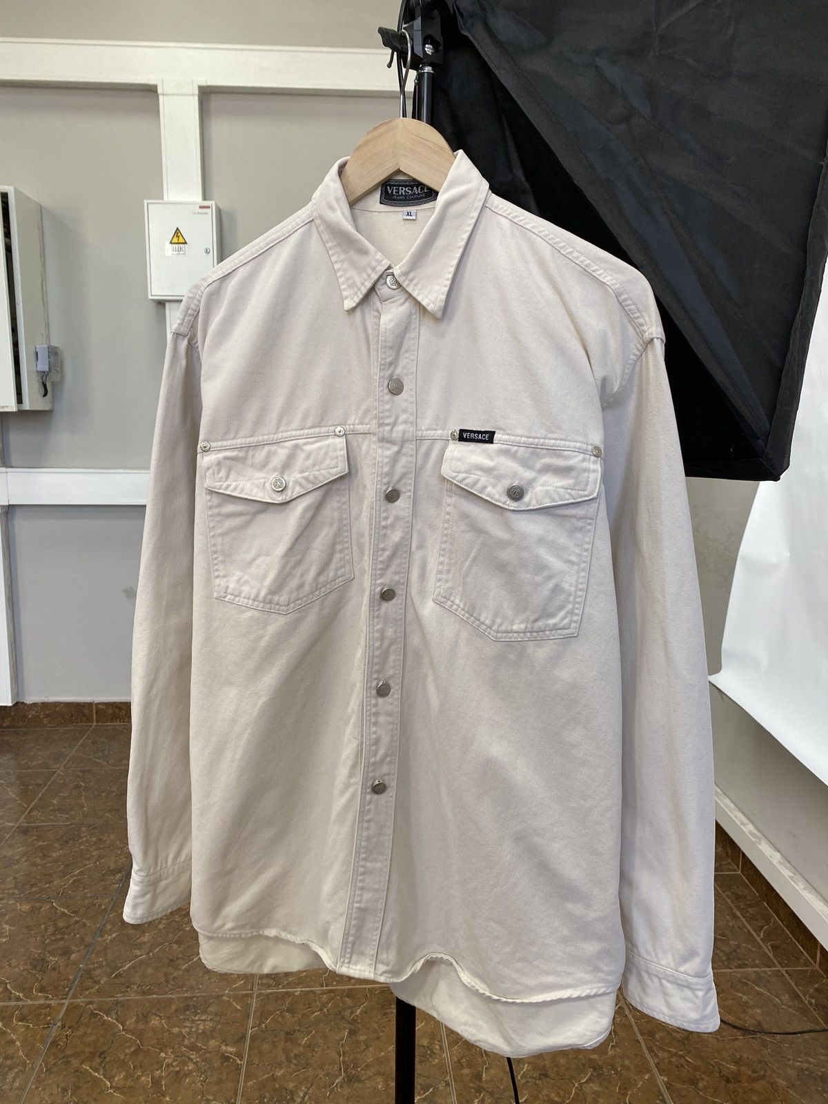 Versace Jeans Couture 🇮🇹 Vintage 90s Versace Jeans Couture Overshirt Jacket Retro Size US XL / EU 56 / 4 - 1 Thumbnail