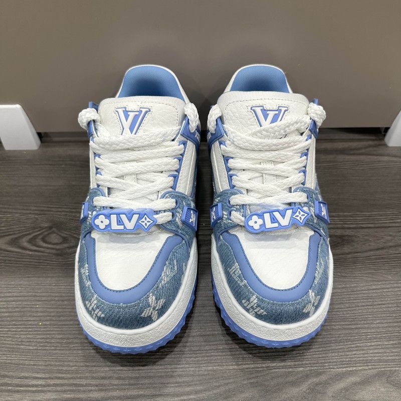 Louis Vuitton Louis Vuitton Trainer Maxi Low Top Sneakers Size US 7 / IT 37 - 2 Thumbnail