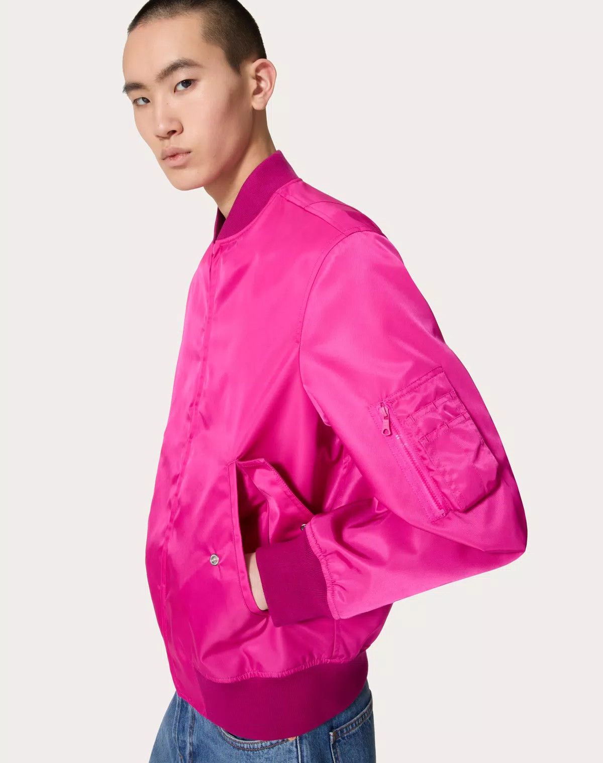 Valentino oc11z0625 Nylon Bomber Jacket in Pink Size US L / EU 52-54 / 3 - 5 Thumbnail