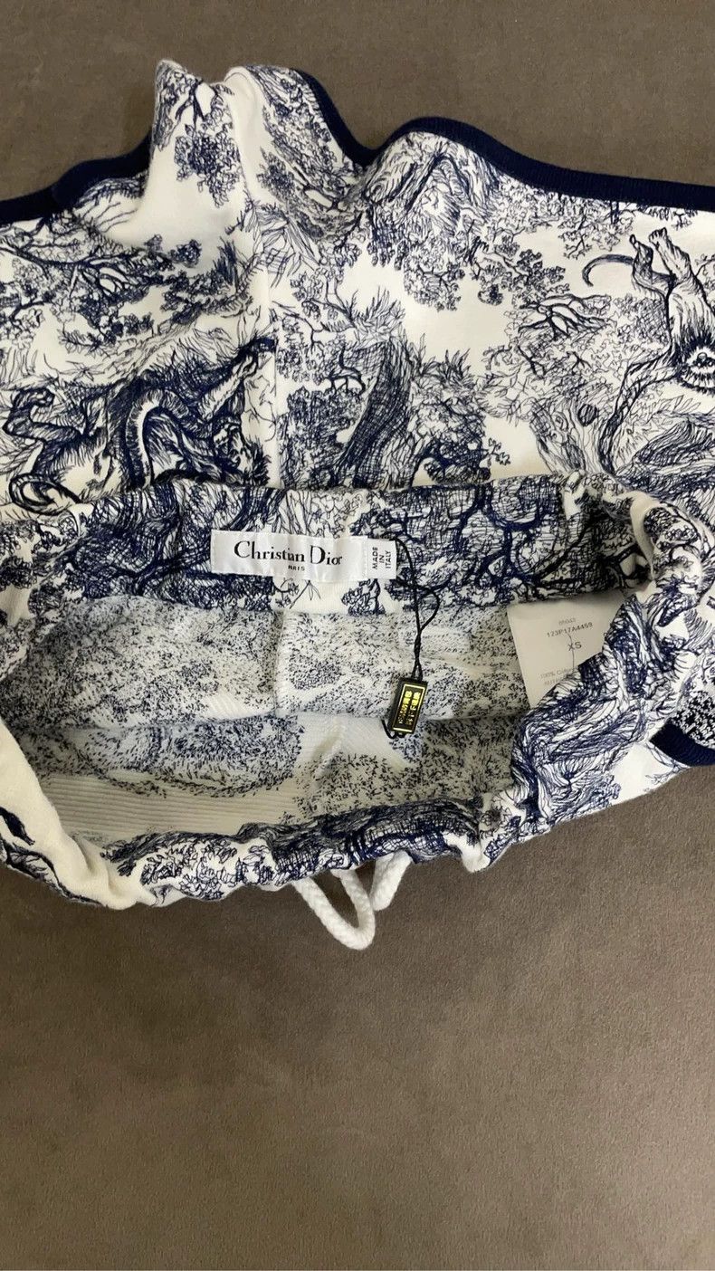 Dior Dior SizeXS White and blue embroidered zoo full-print short Size 42" / US 20 - 3 Thumbnail